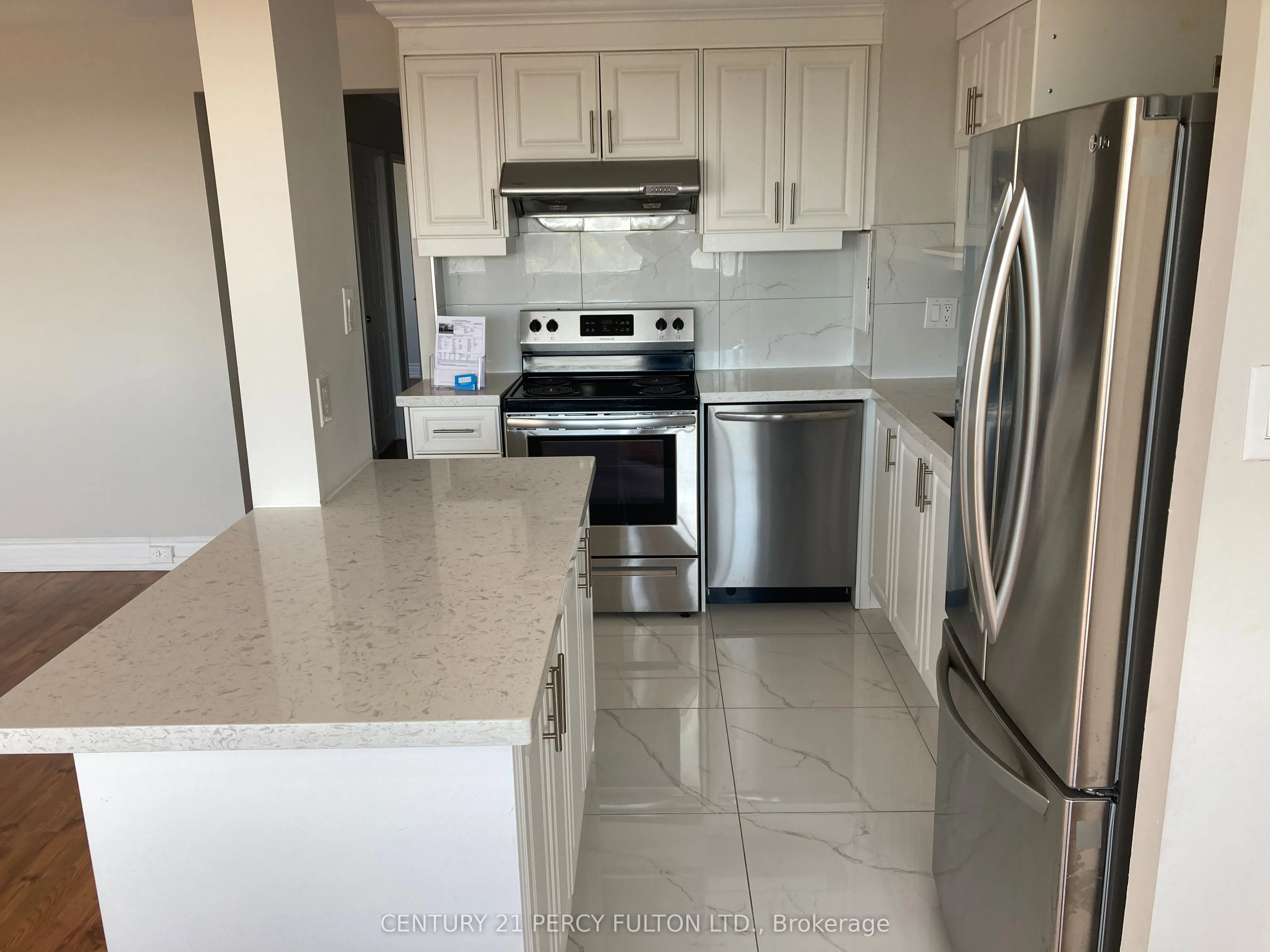 10 Sunny Glen Way, #1904