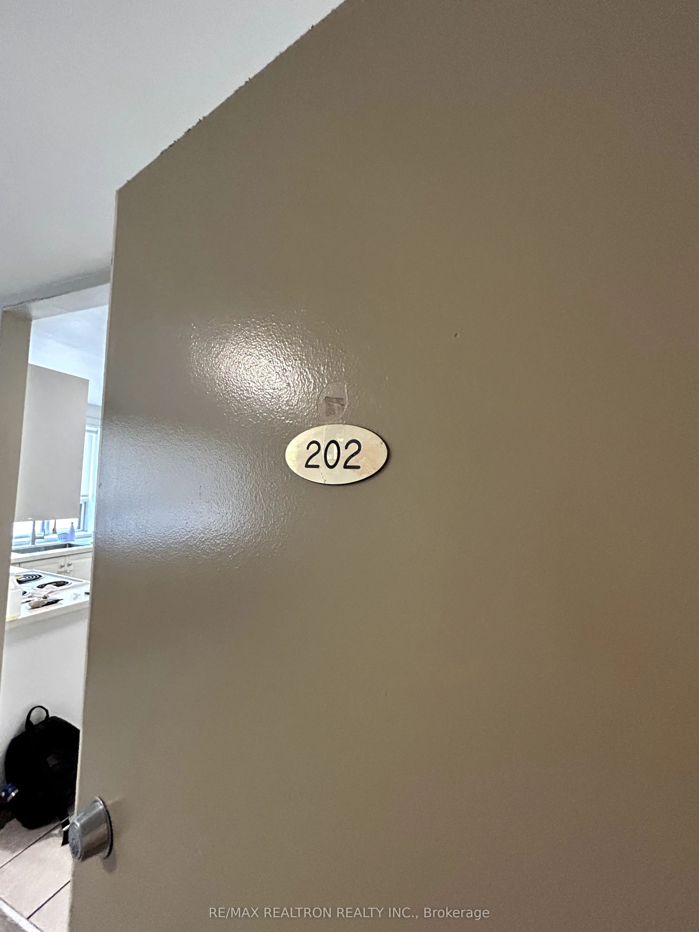 312 Douglas Avenue, #202