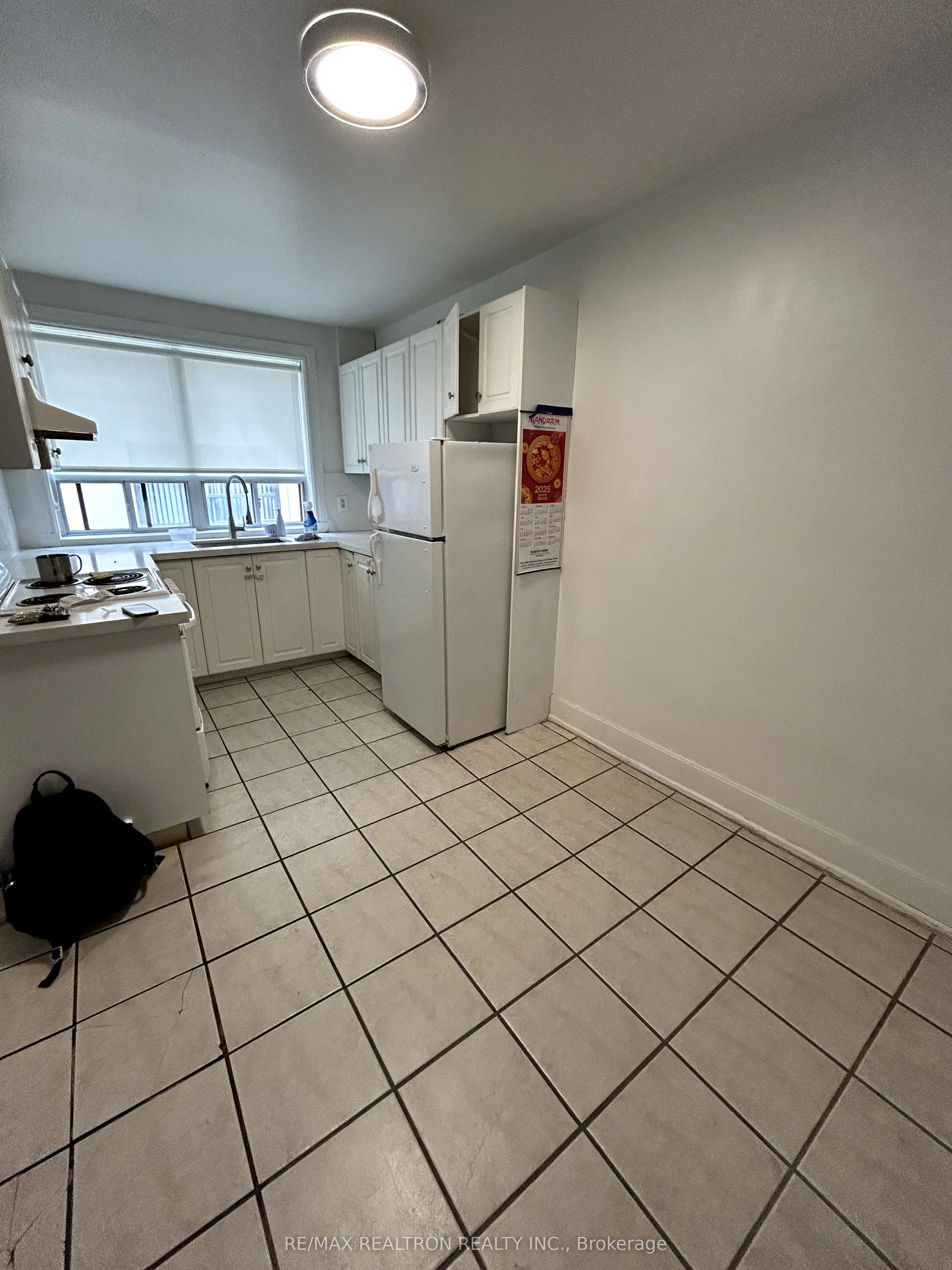 312 Douglas Avenue, #202