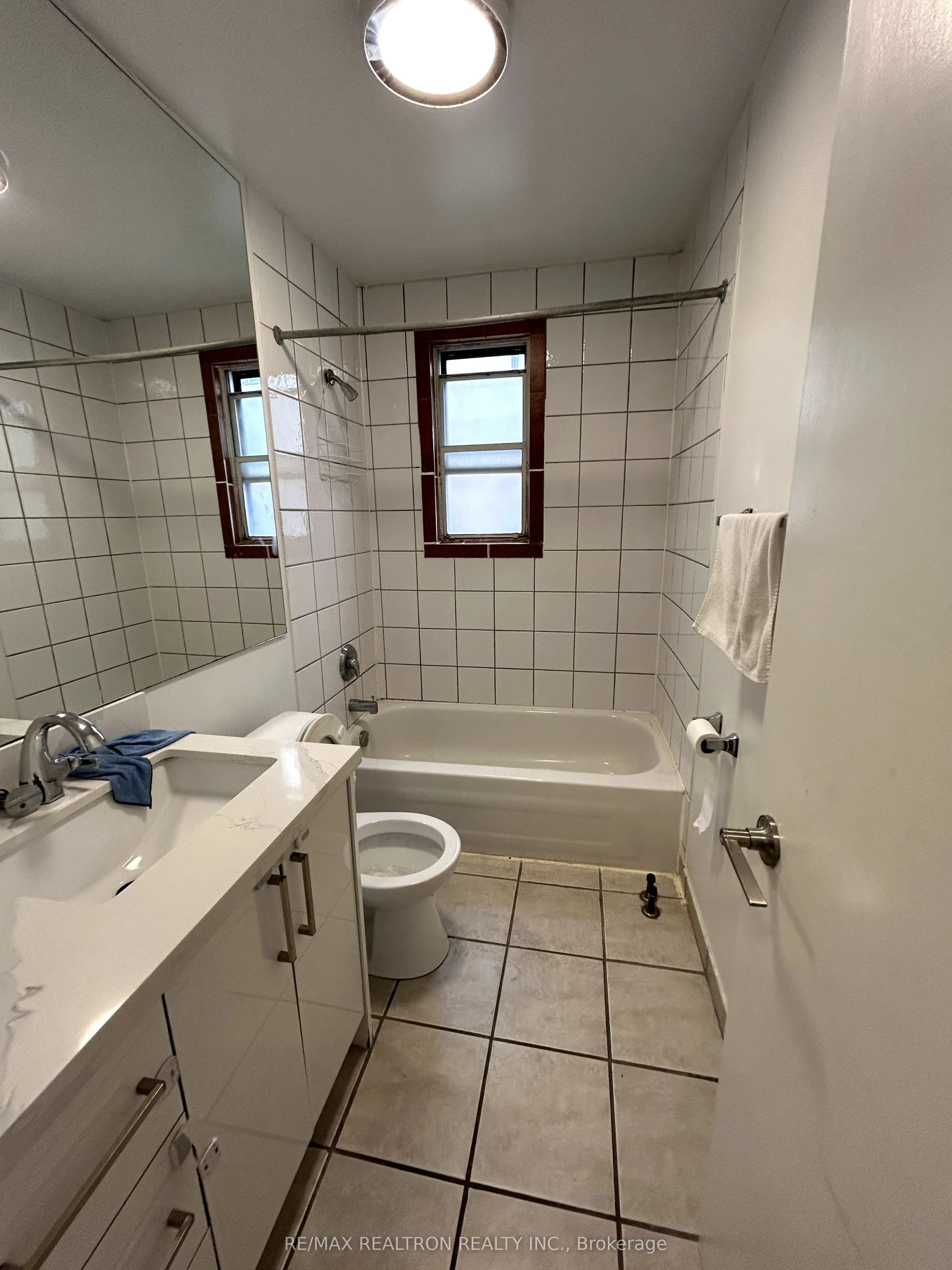 312 Douglas Avenue, #202