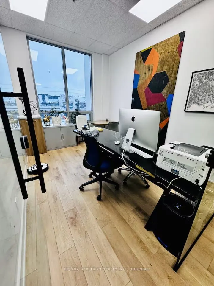 595 Sheppard Avenue E, #204