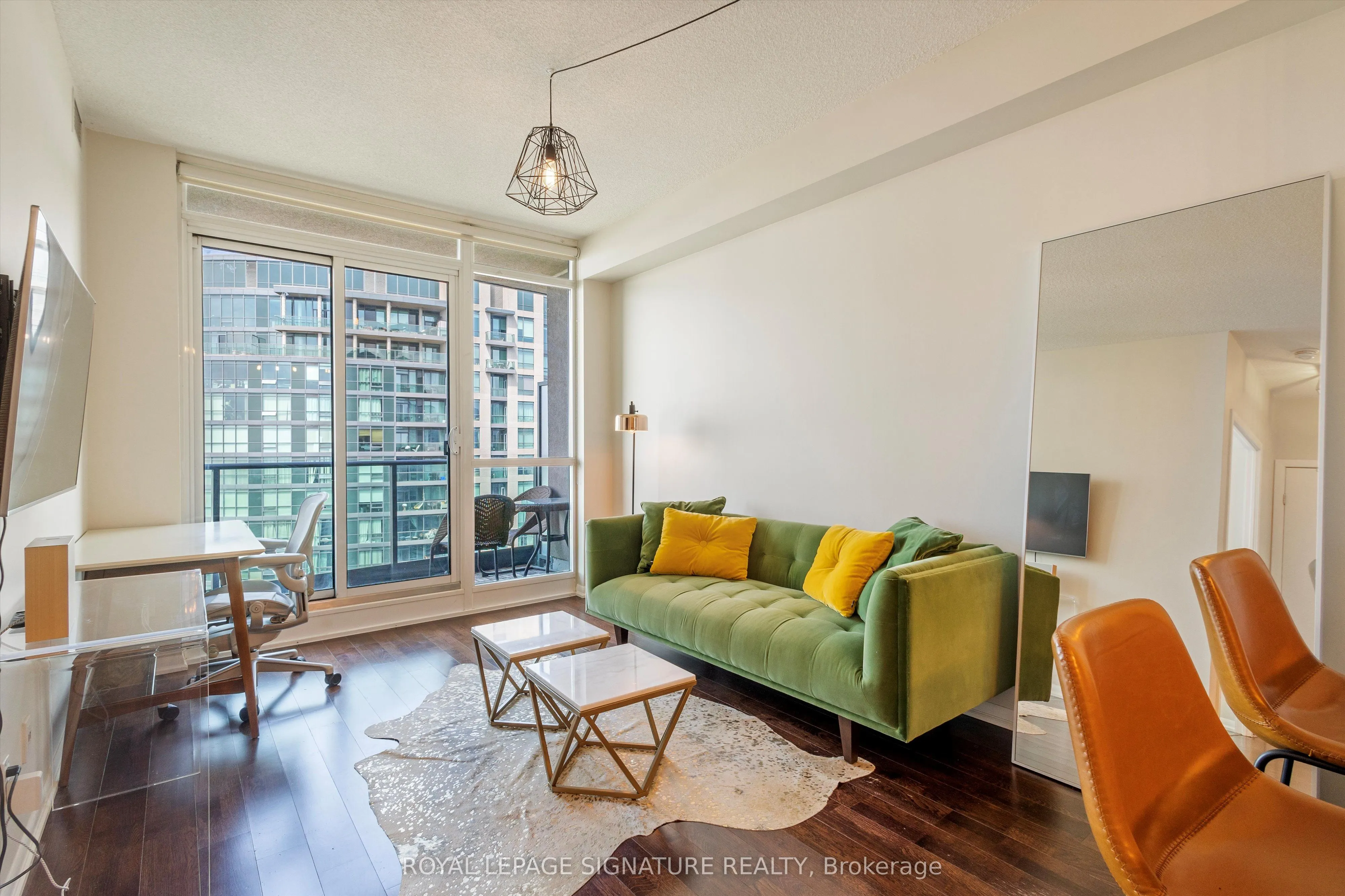 215 Fort York Boulevard, #3407