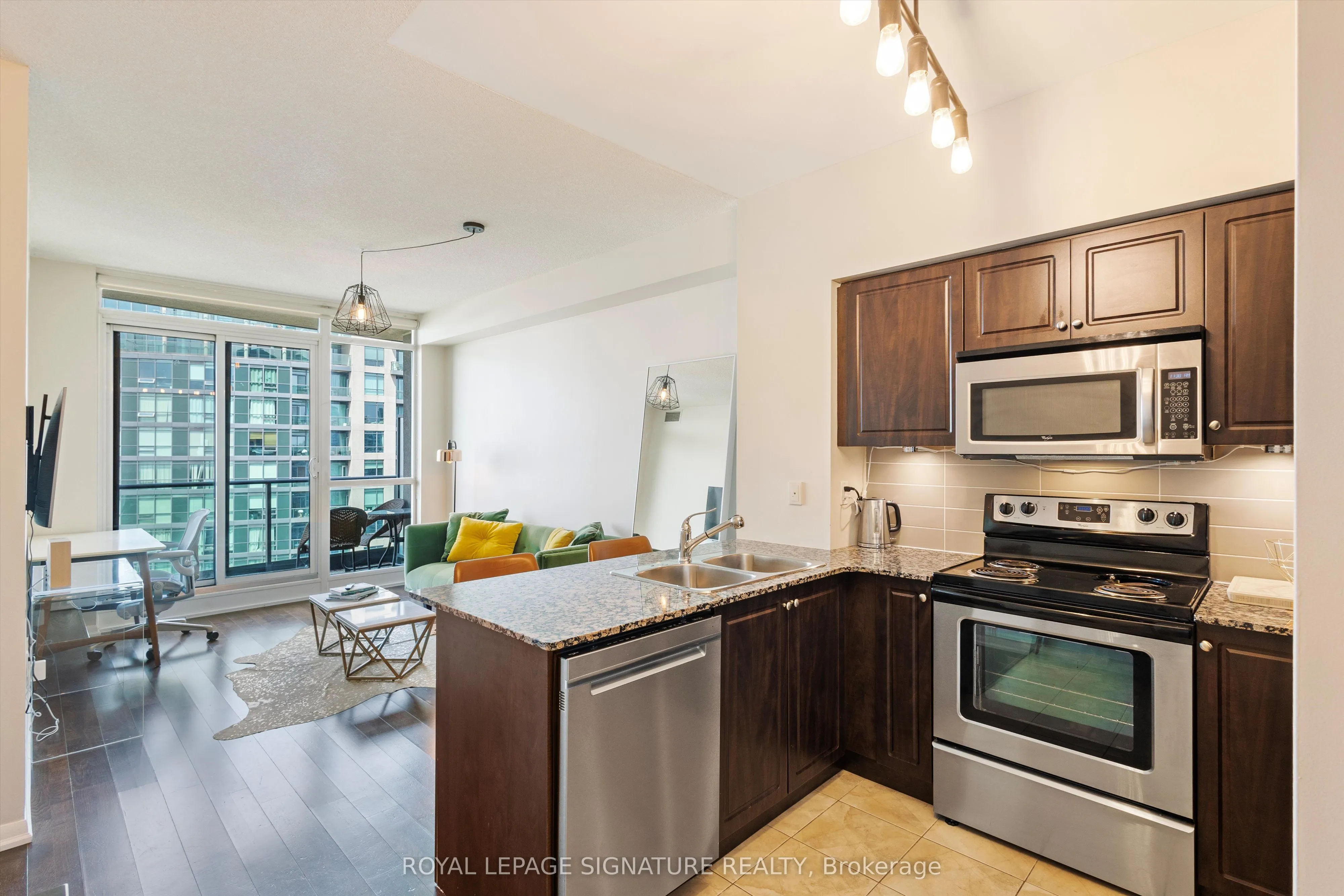 215 Fort York Boulevard, #3407