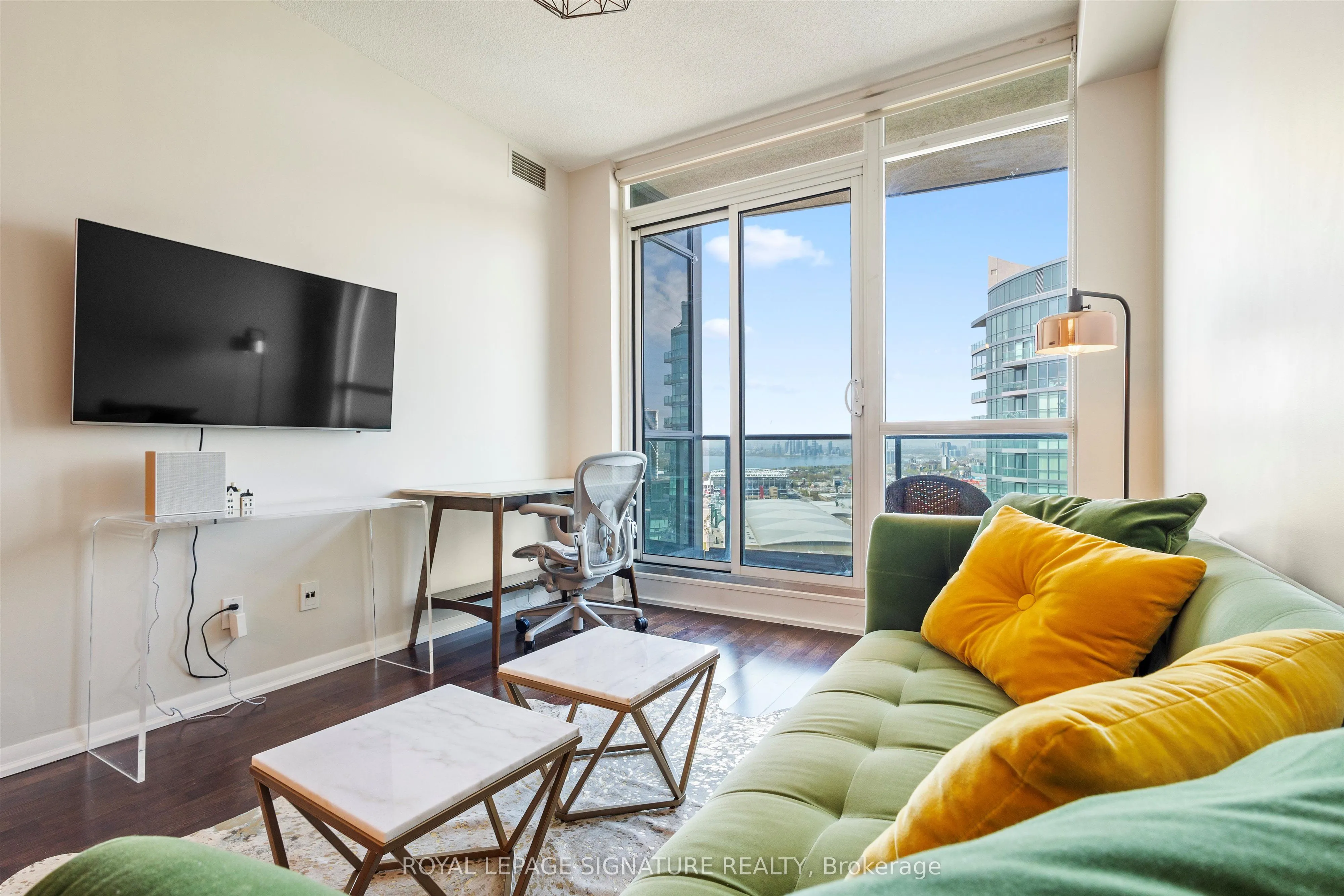 215 Fort York Boulevard, #3407