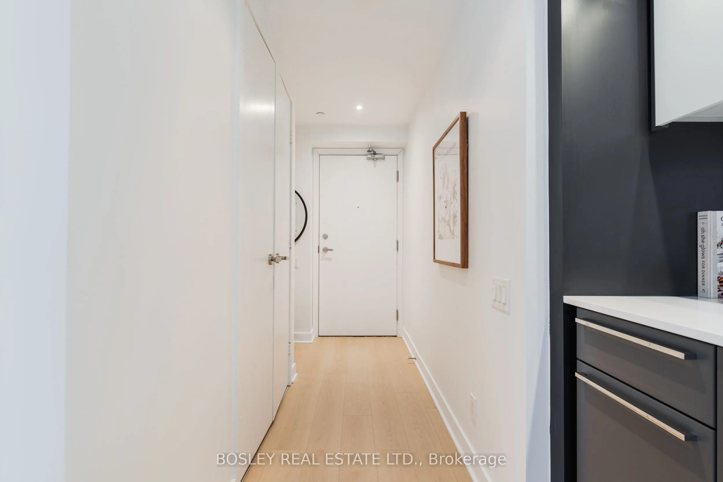 15 Grenville Street, #1206