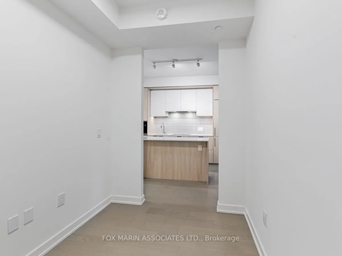 123 Portland Street, #209