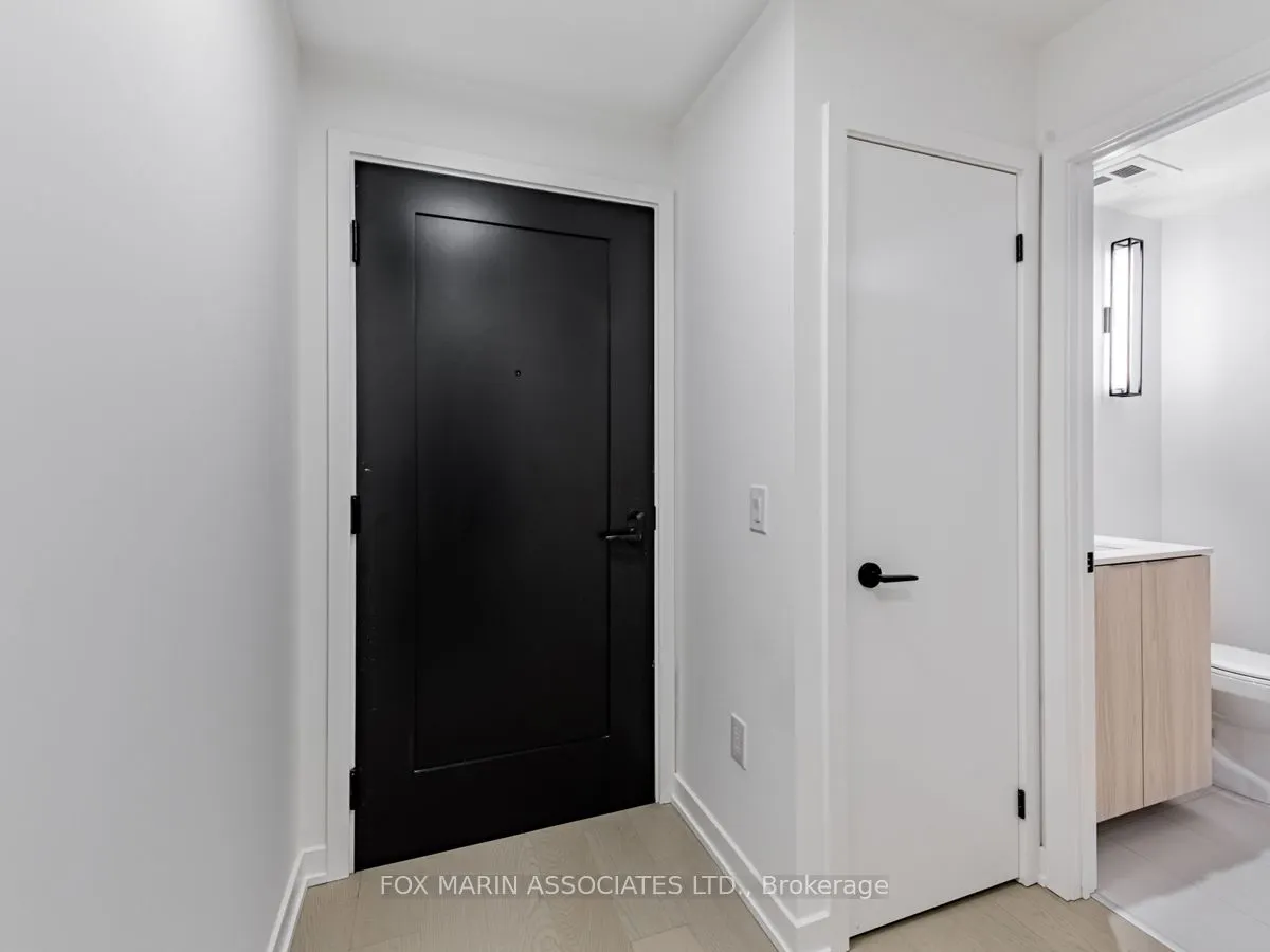 123 Portland Street, #209