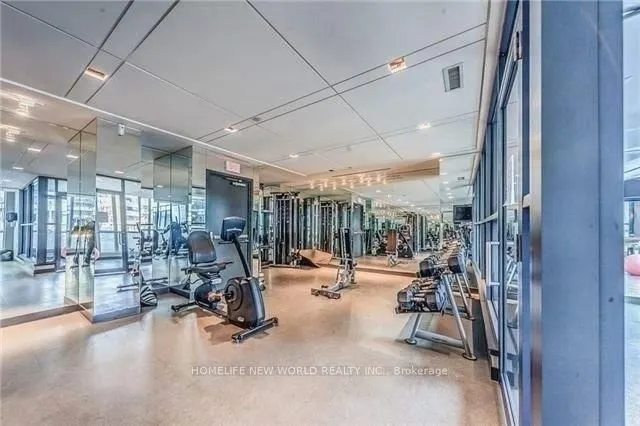 210 Simcoe Street, #1804