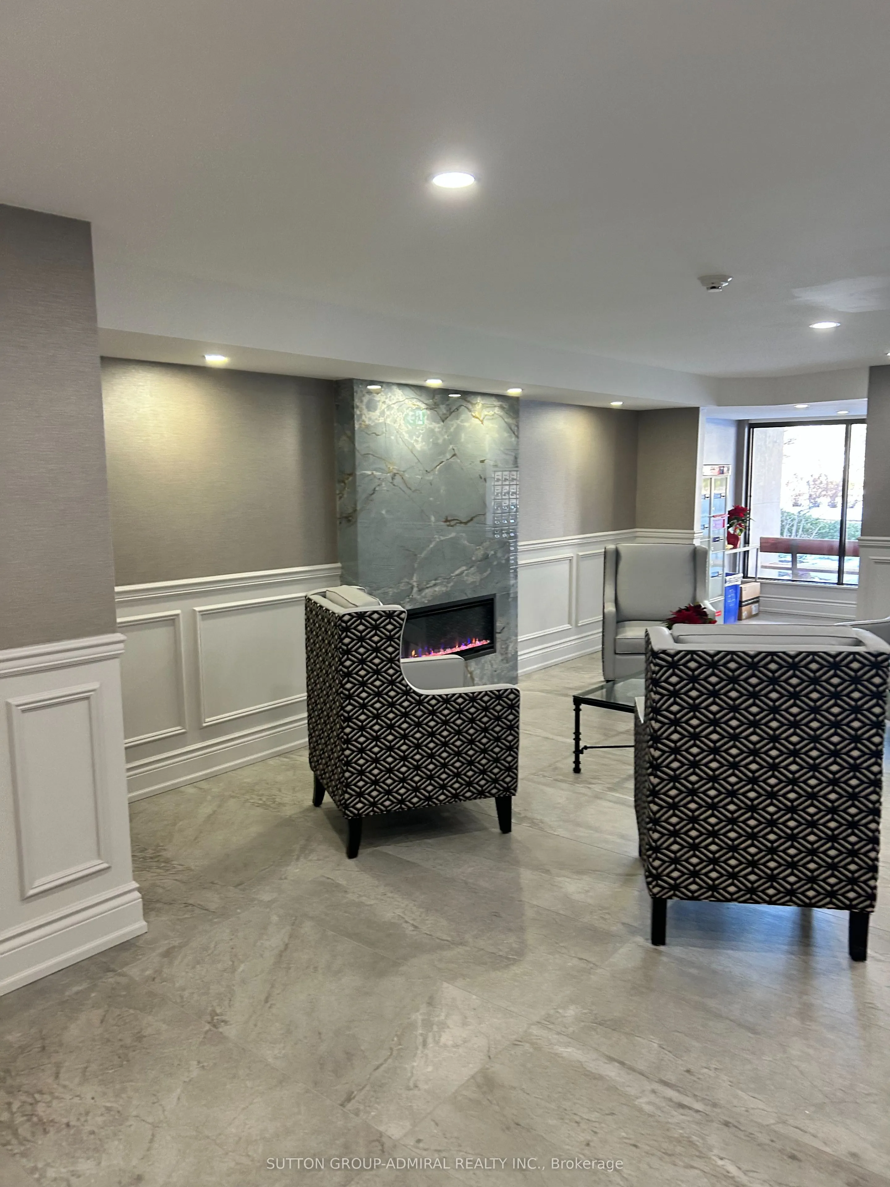 90 FISHERVILLE Road, #1101