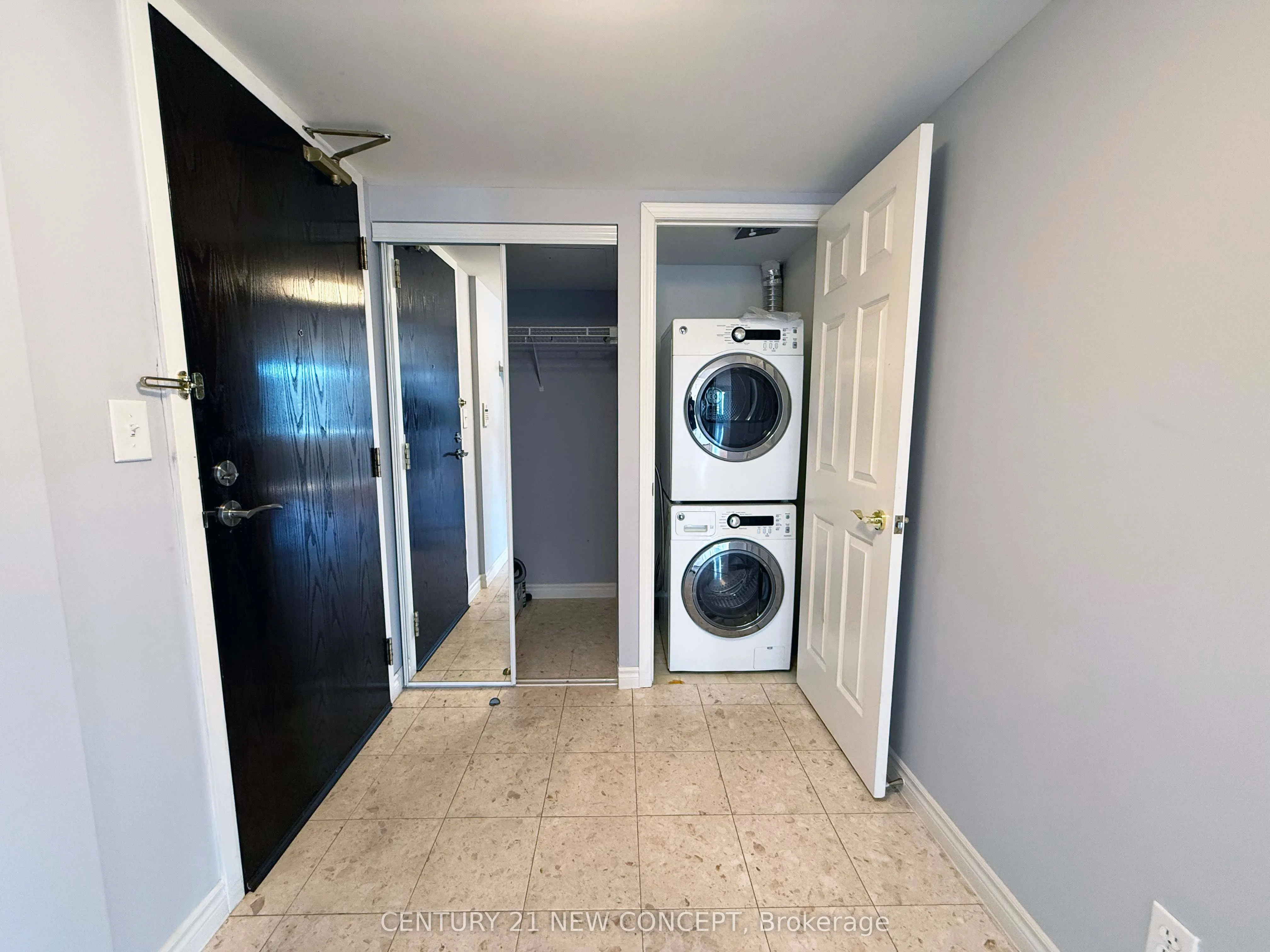 18 Spring Garden Avenue, #2308