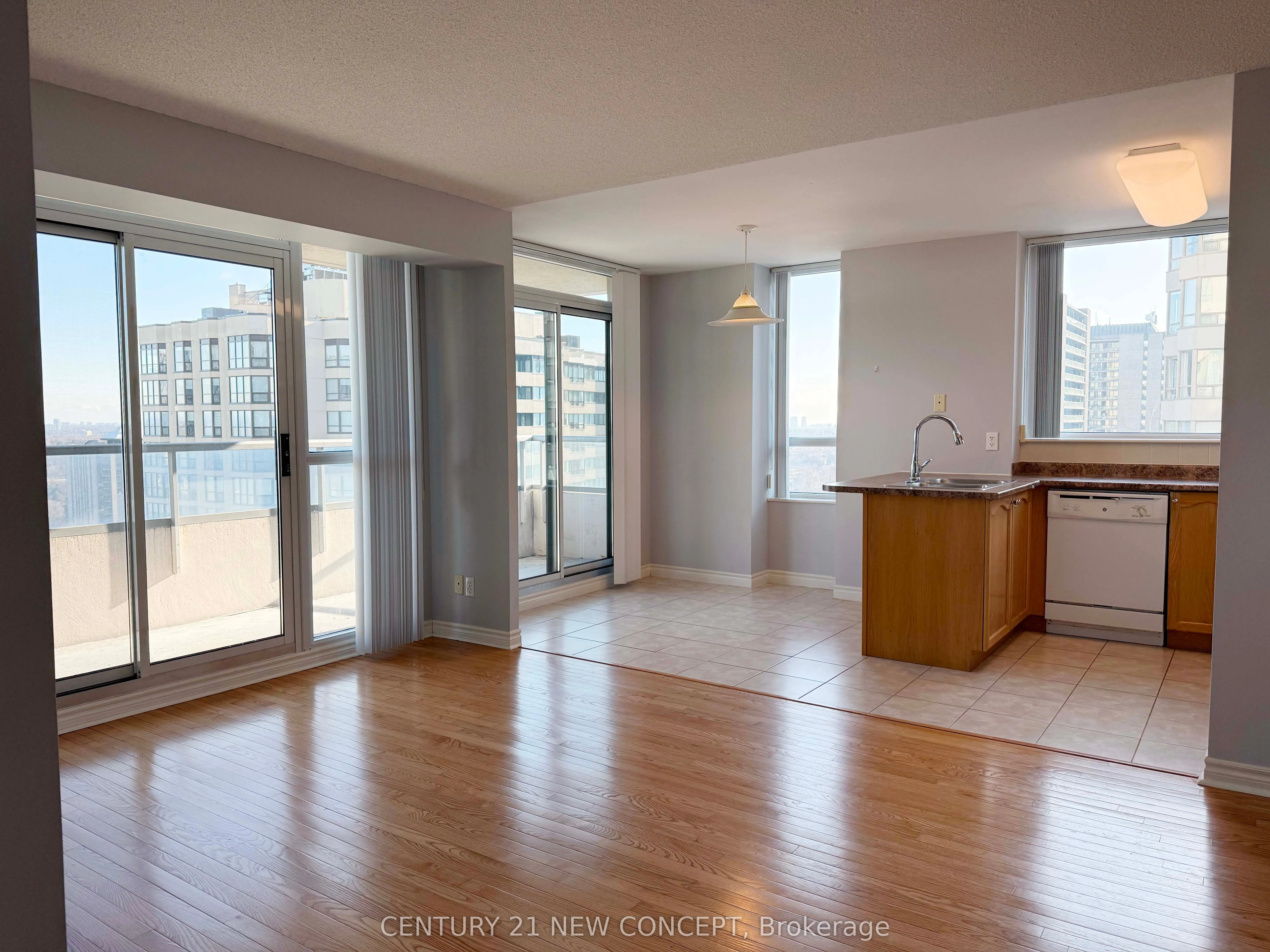 18 Spring Garden Avenue, #2308