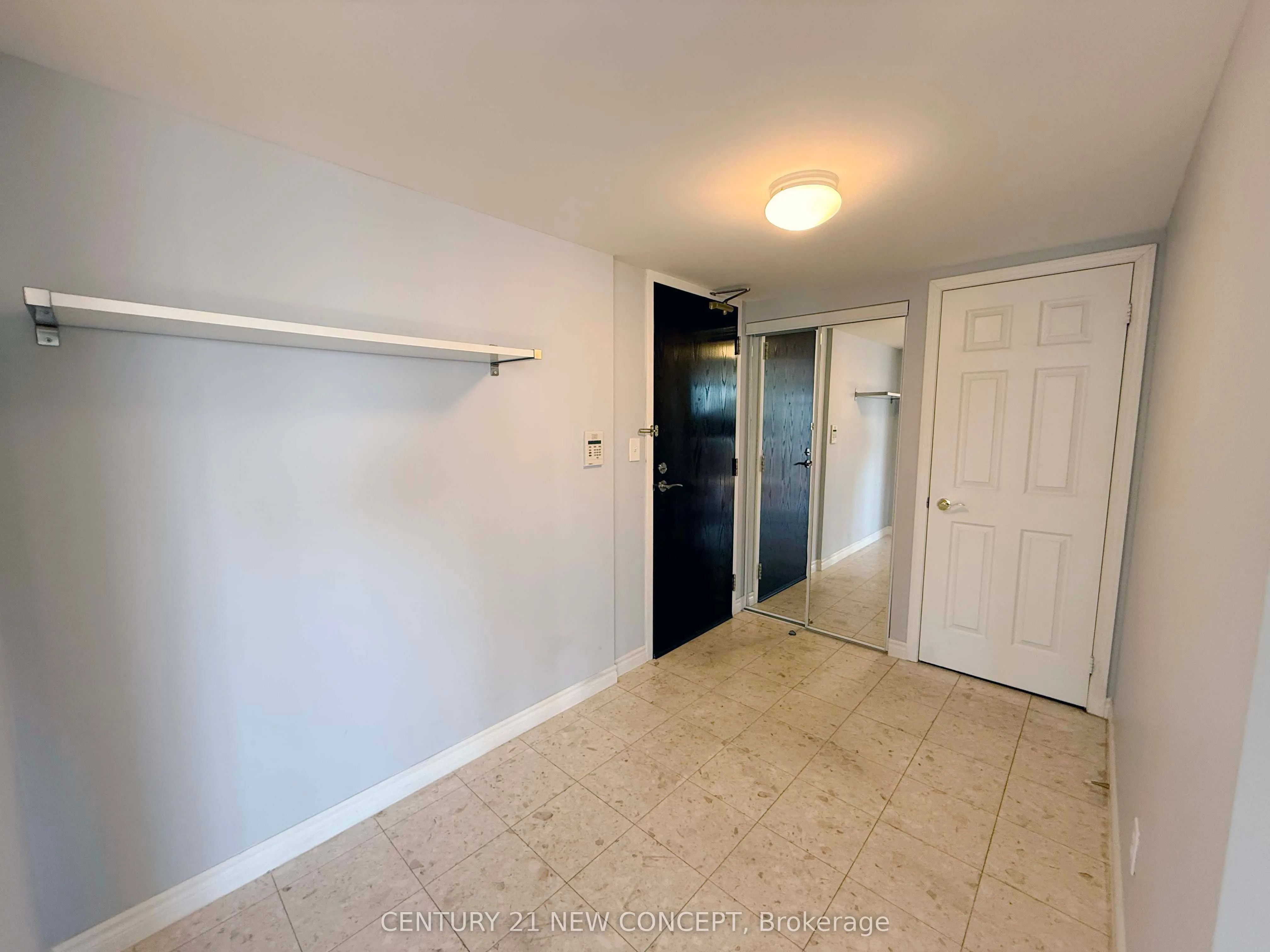 18 Spring Garden Avenue, #2308