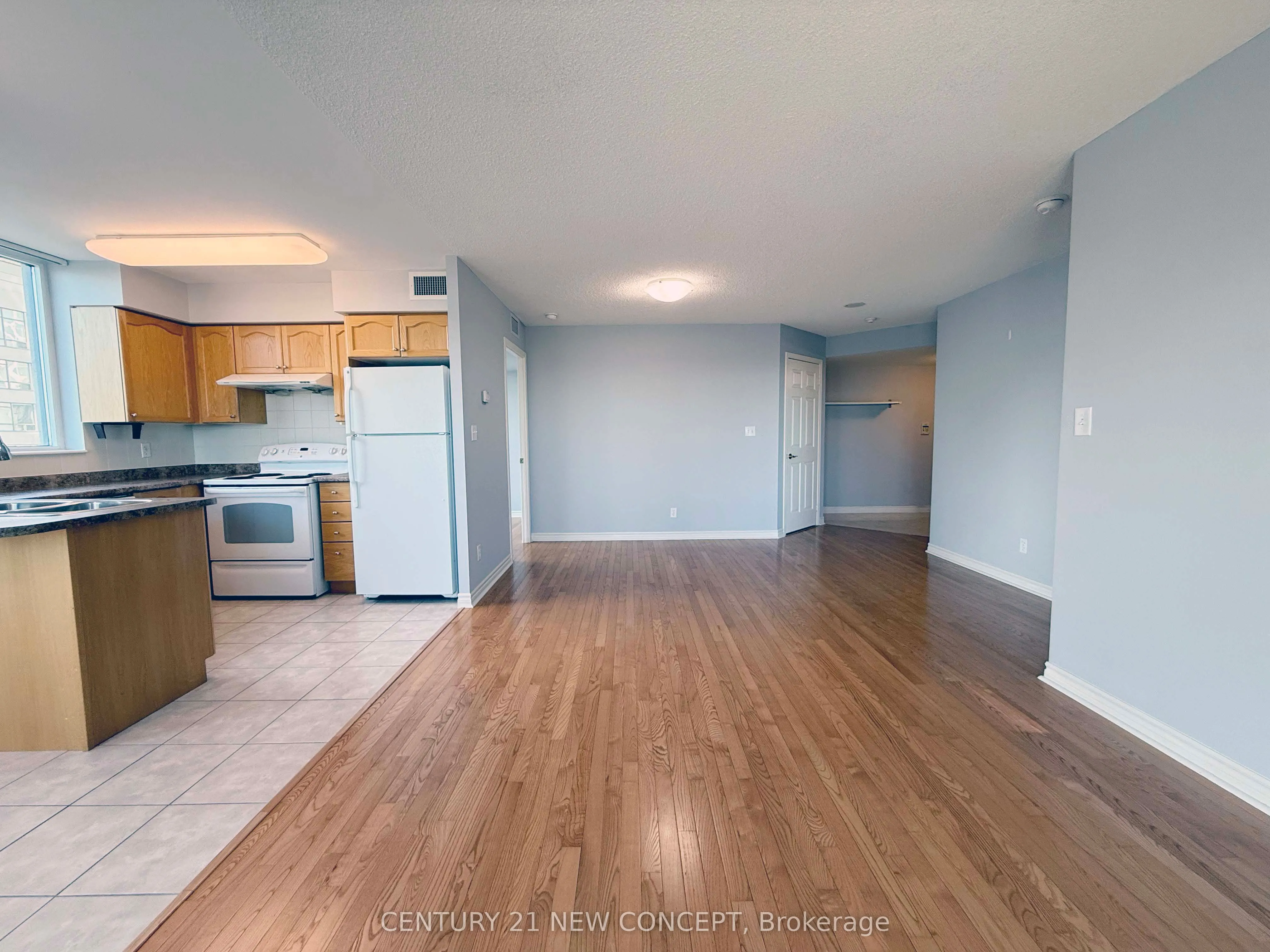 18 Spring Garden Avenue, #2308