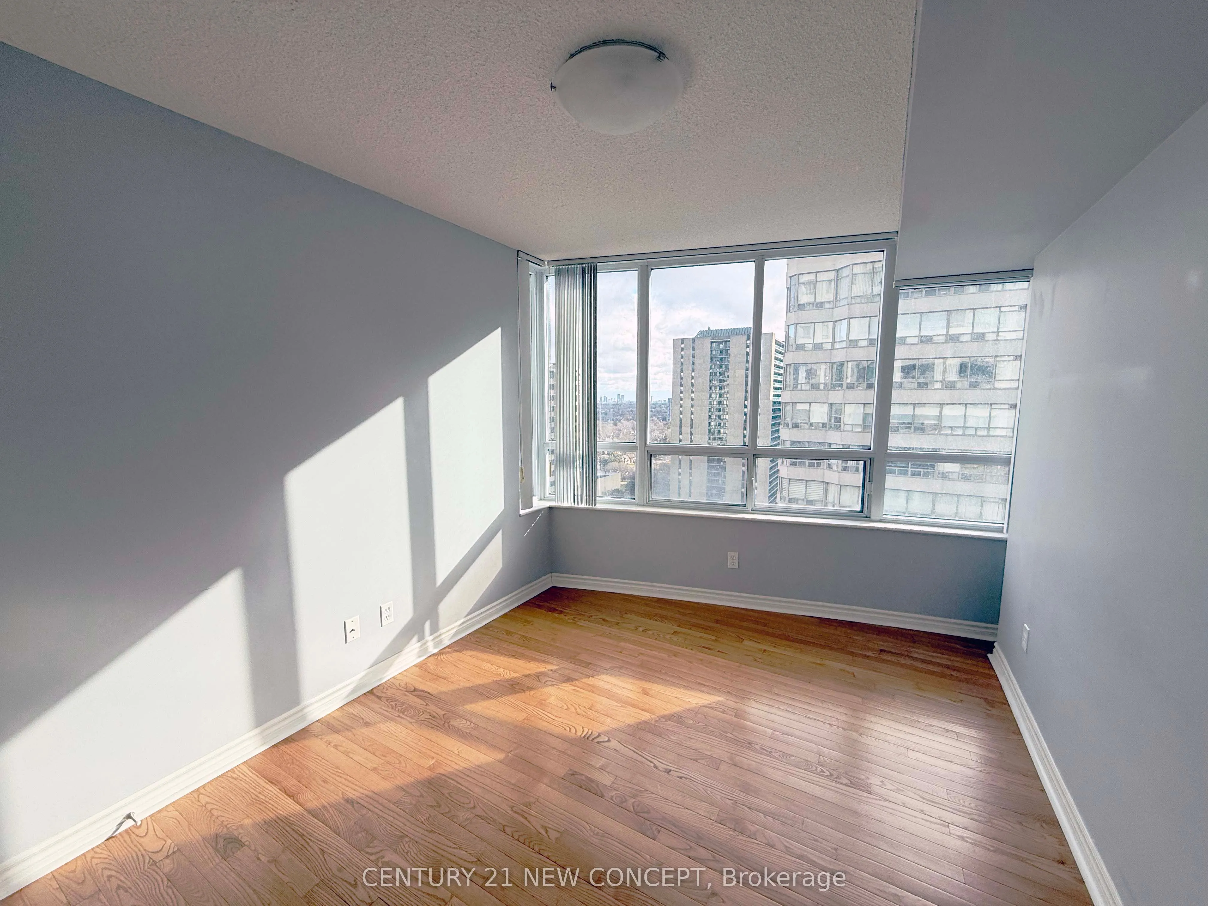18 Spring Garden Avenue, #2308