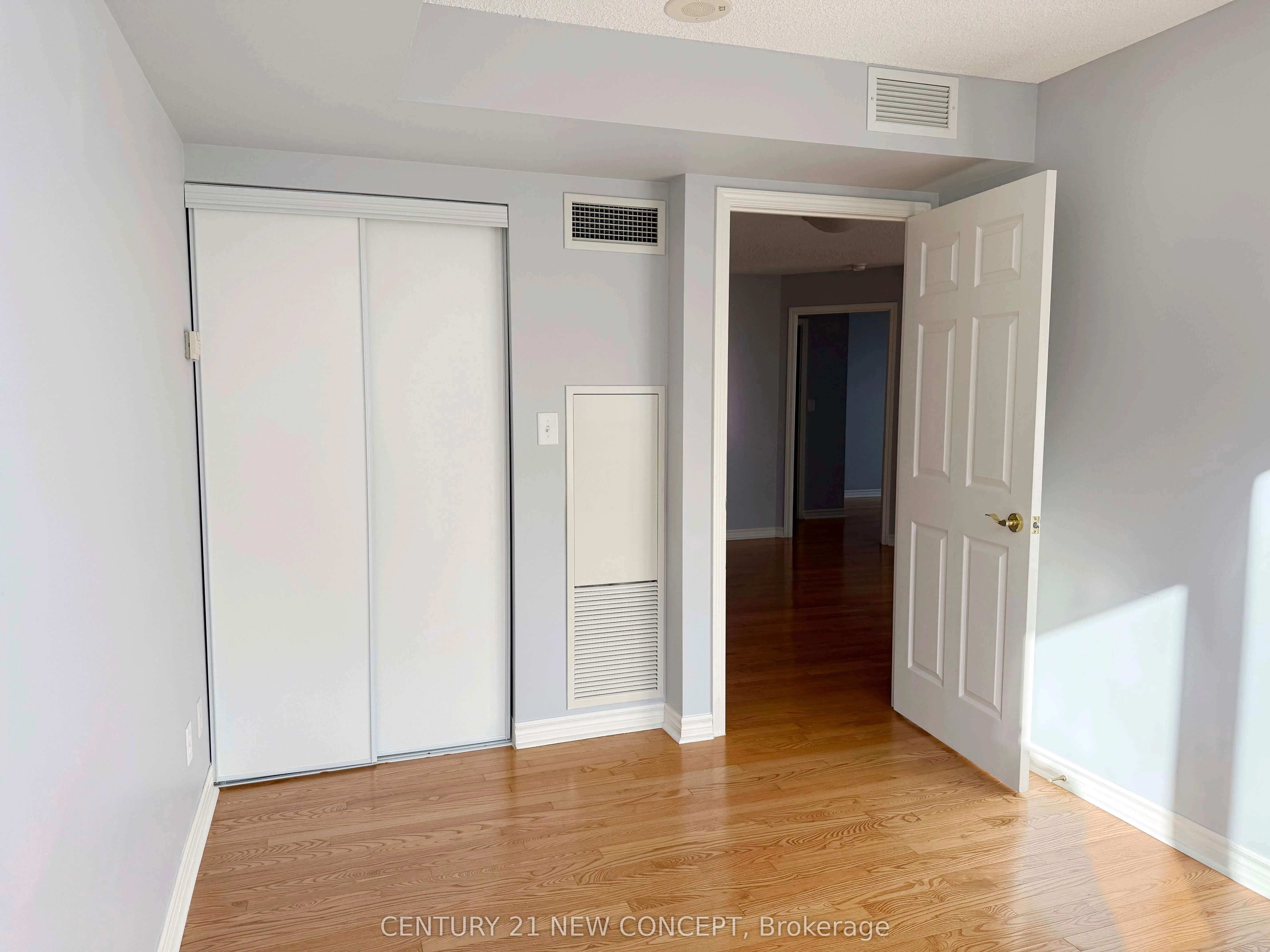 18 Spring Garden Avenue, #2308