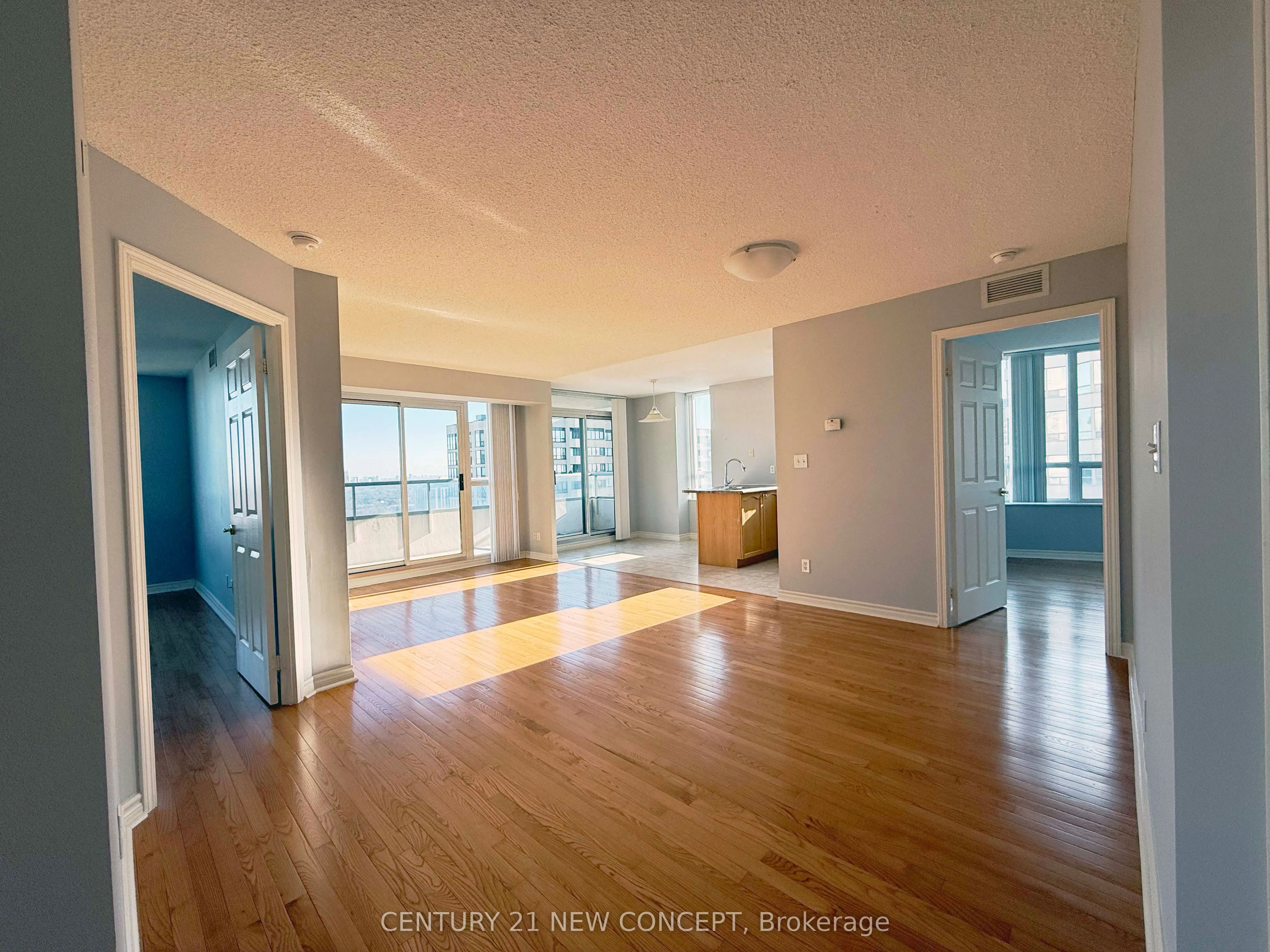 18 Spring Garden Avenue, #2308