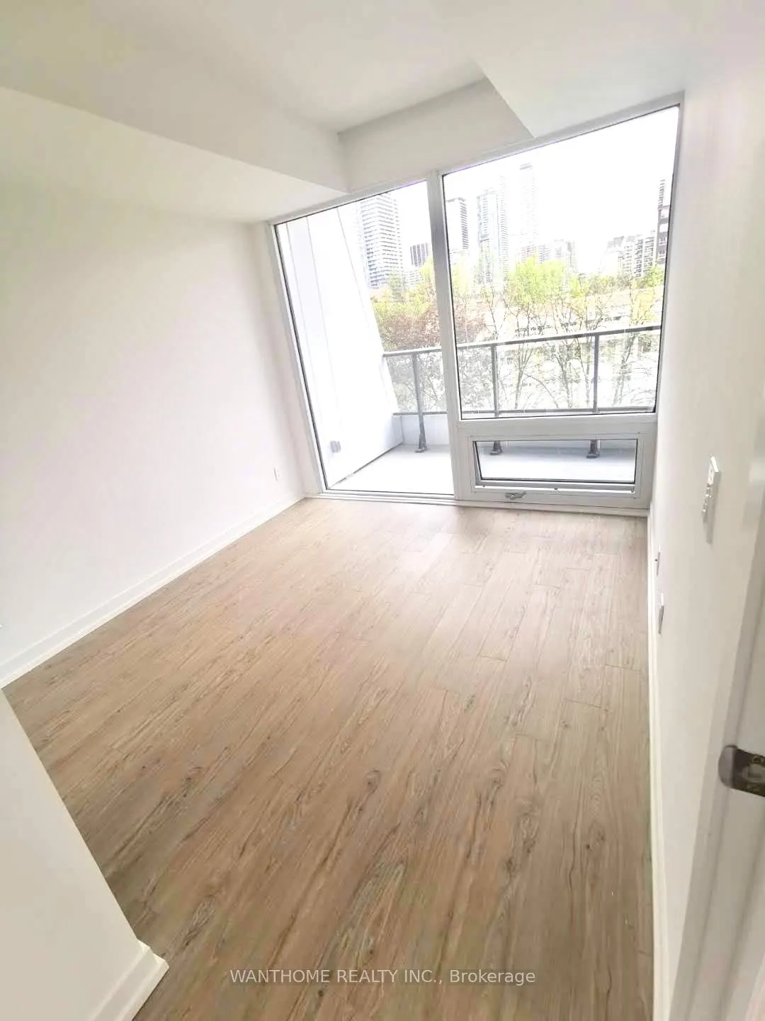 85 Wood Street, #620