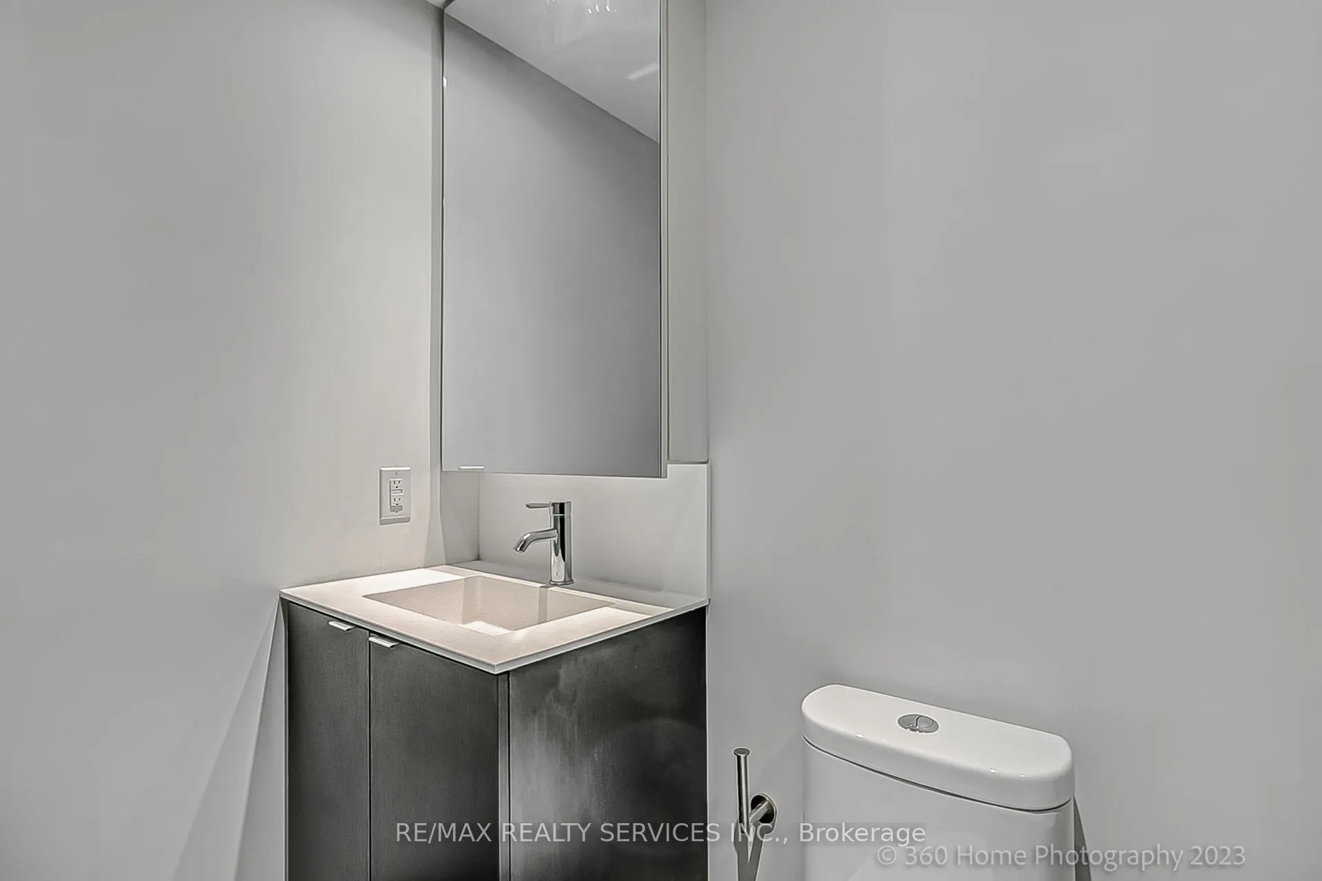 20 Edward Street, #1719