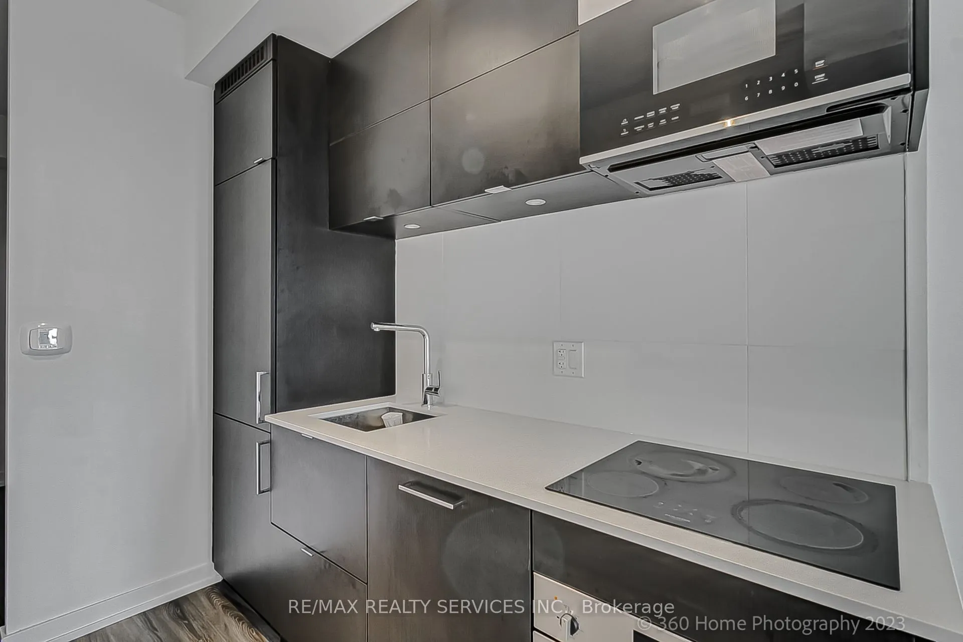 20 Edward Street, #1719