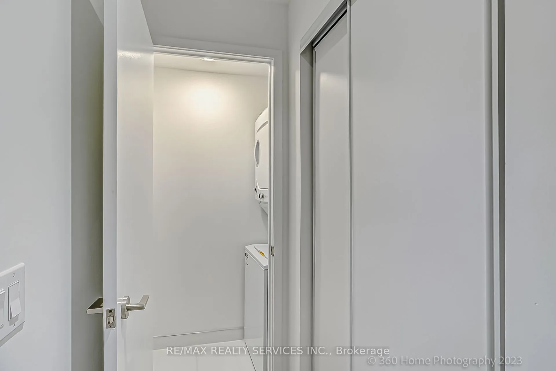 20 Edward Street, #1719