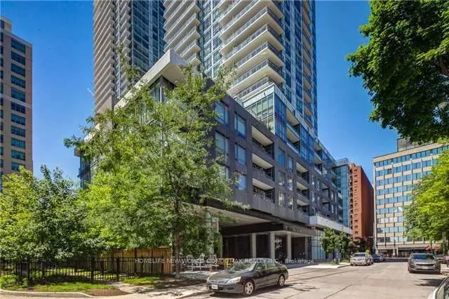 98 Lillian Street, #719