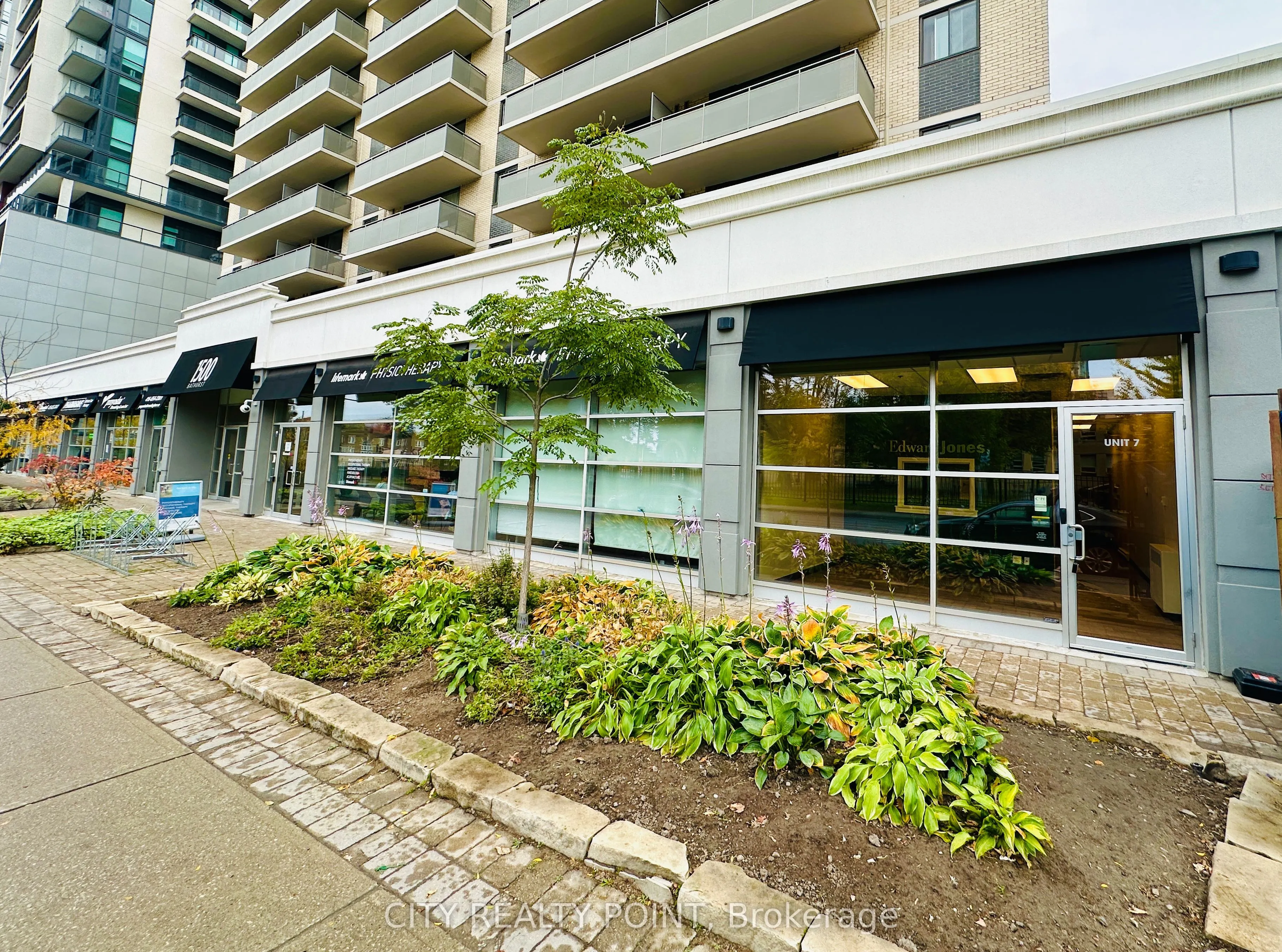 1500 Bathurst Street, #7