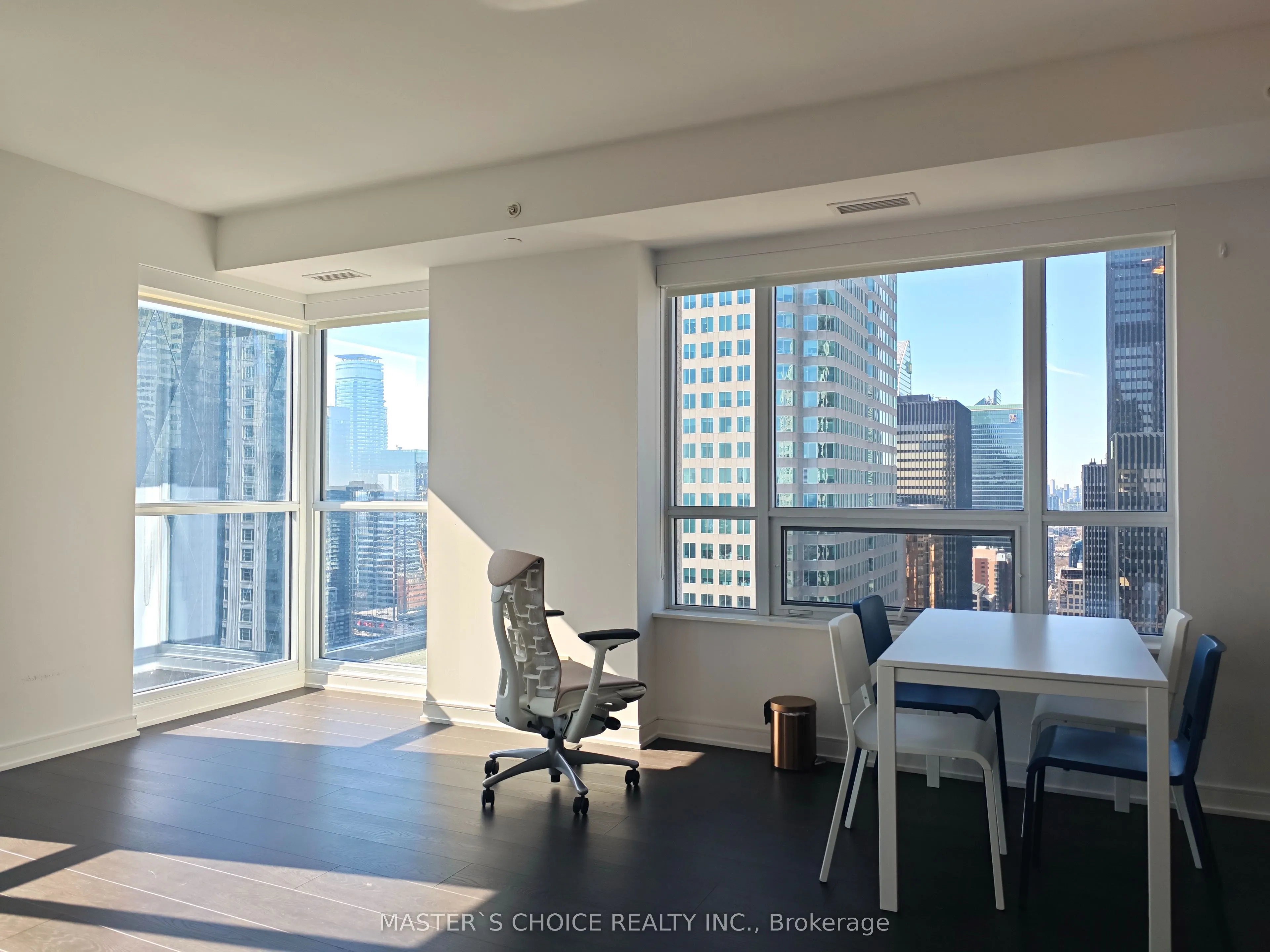 88 Scott Street, #3709