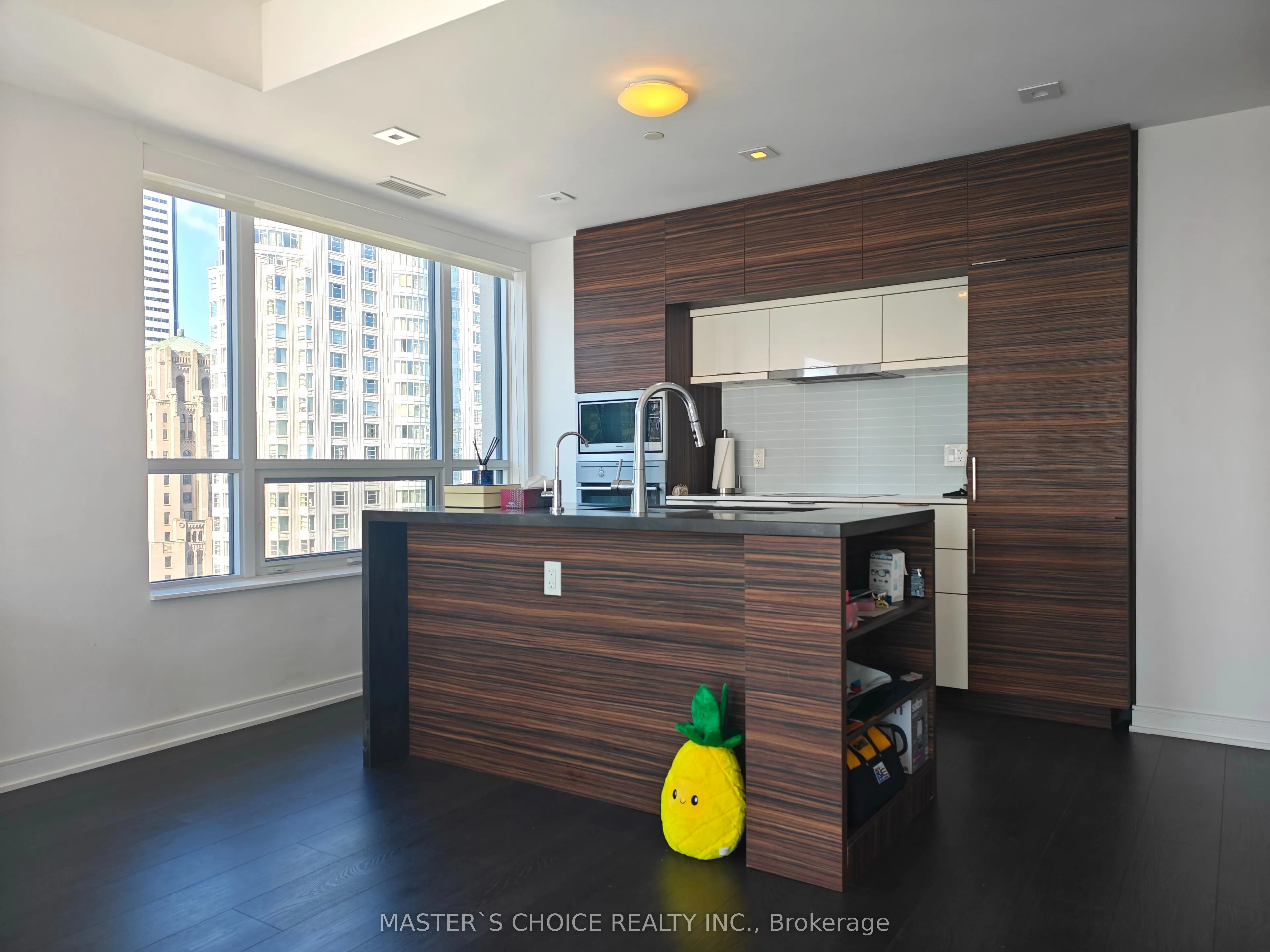 88 Scott Street, #3709