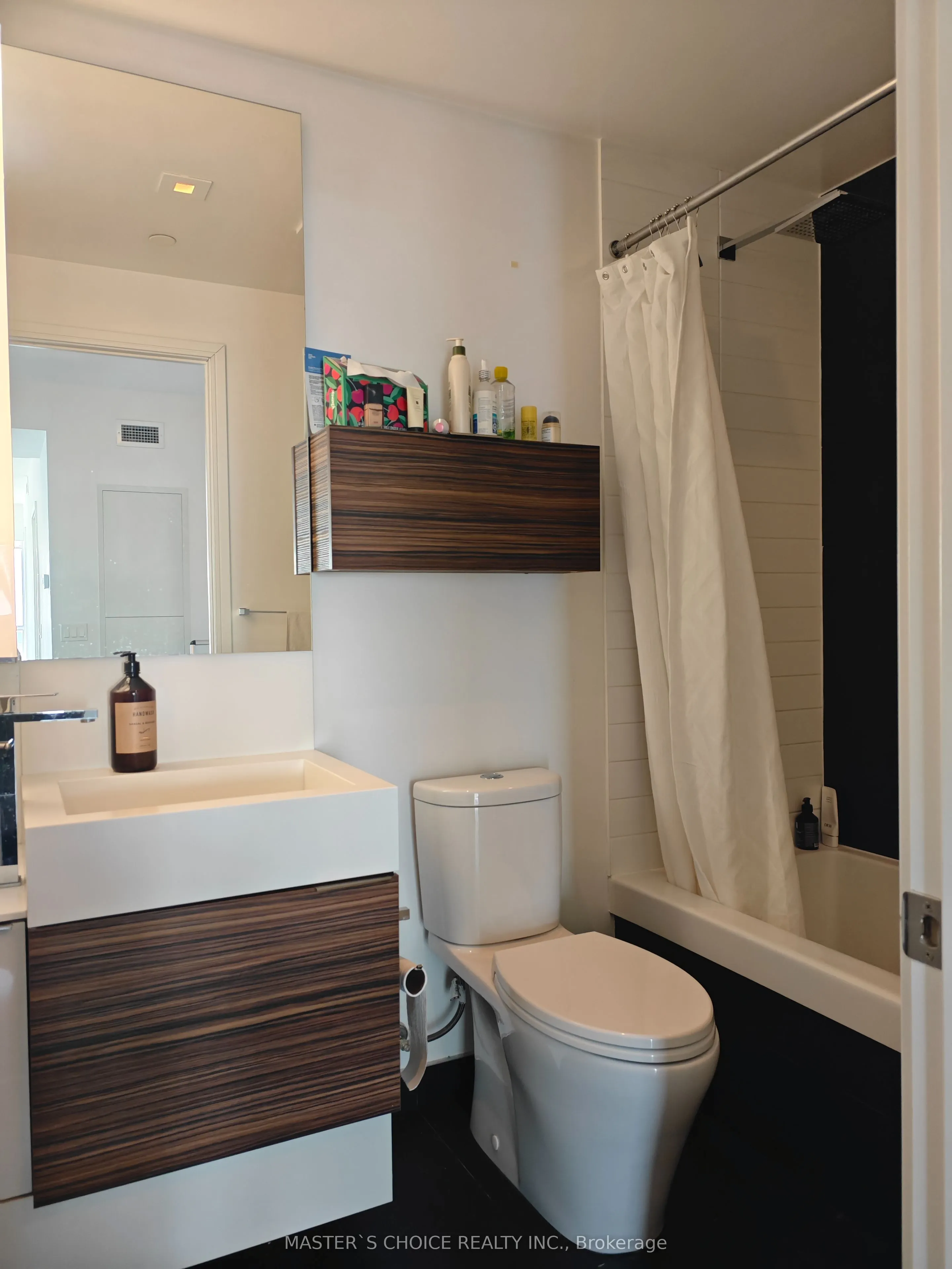 88 Scott Street, #3709