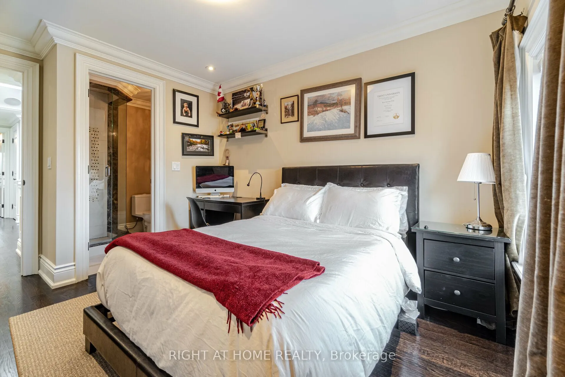 12 Walder Avenue