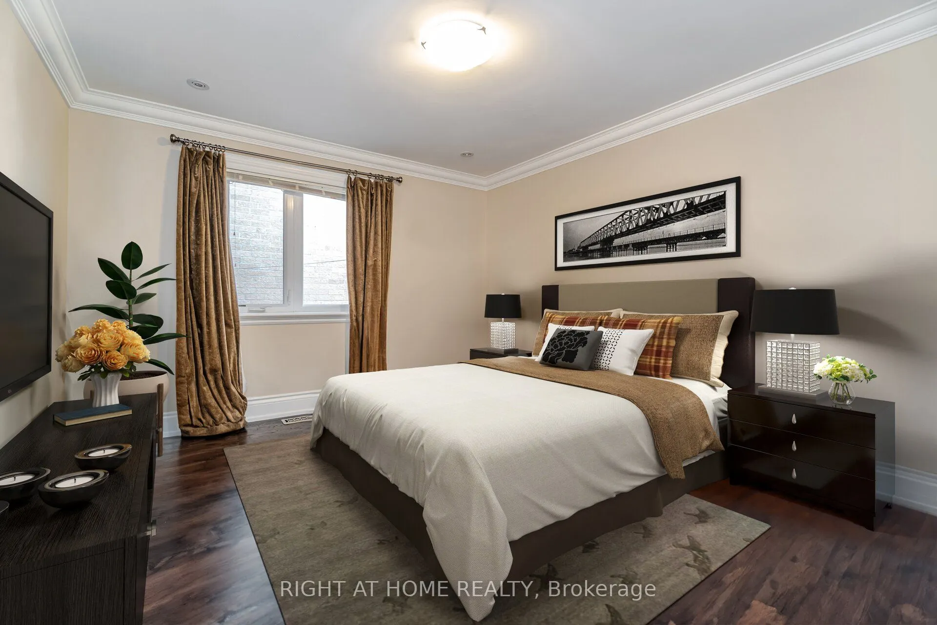 12 Walder Avenue