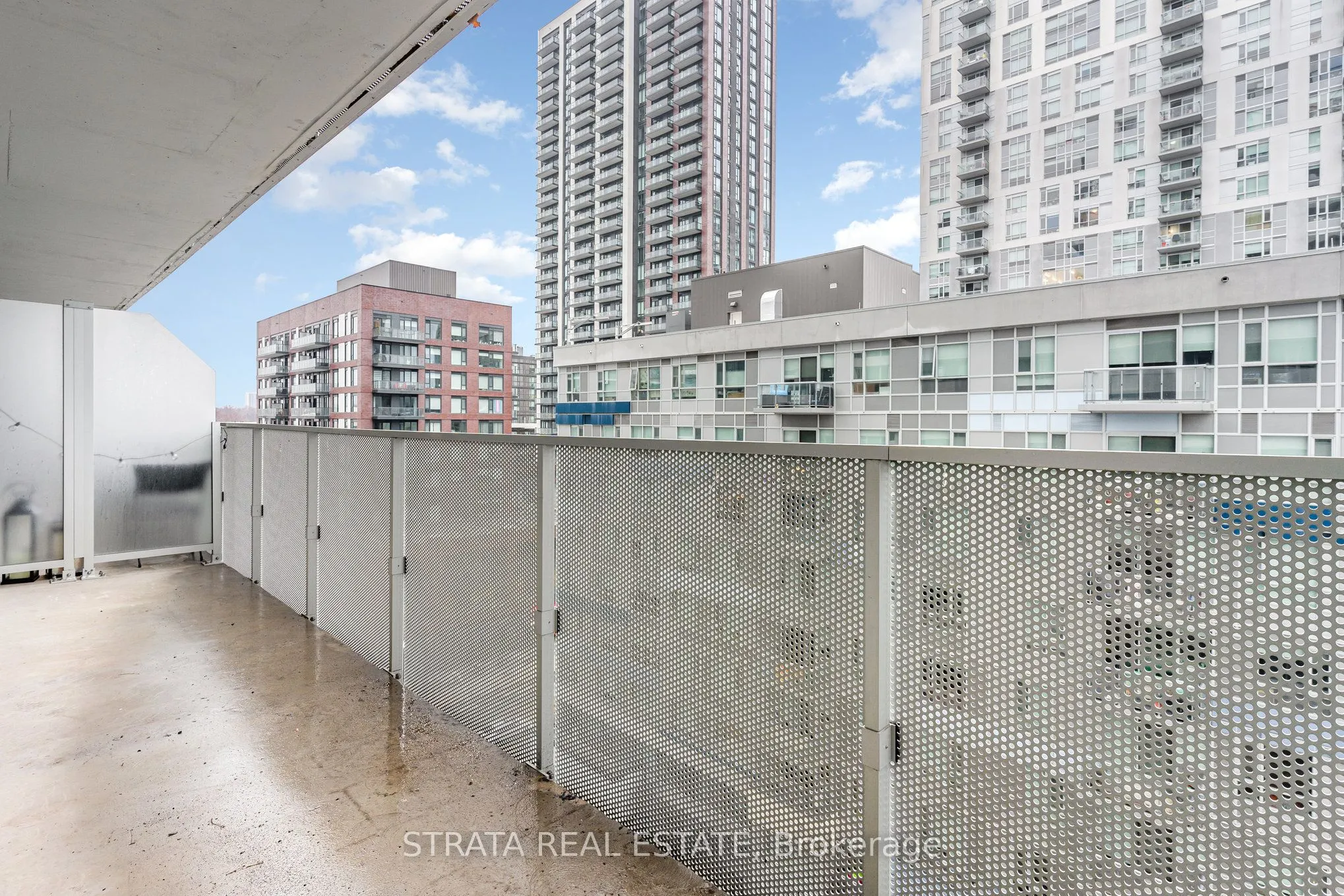 20 Tubman Avenue E, #808