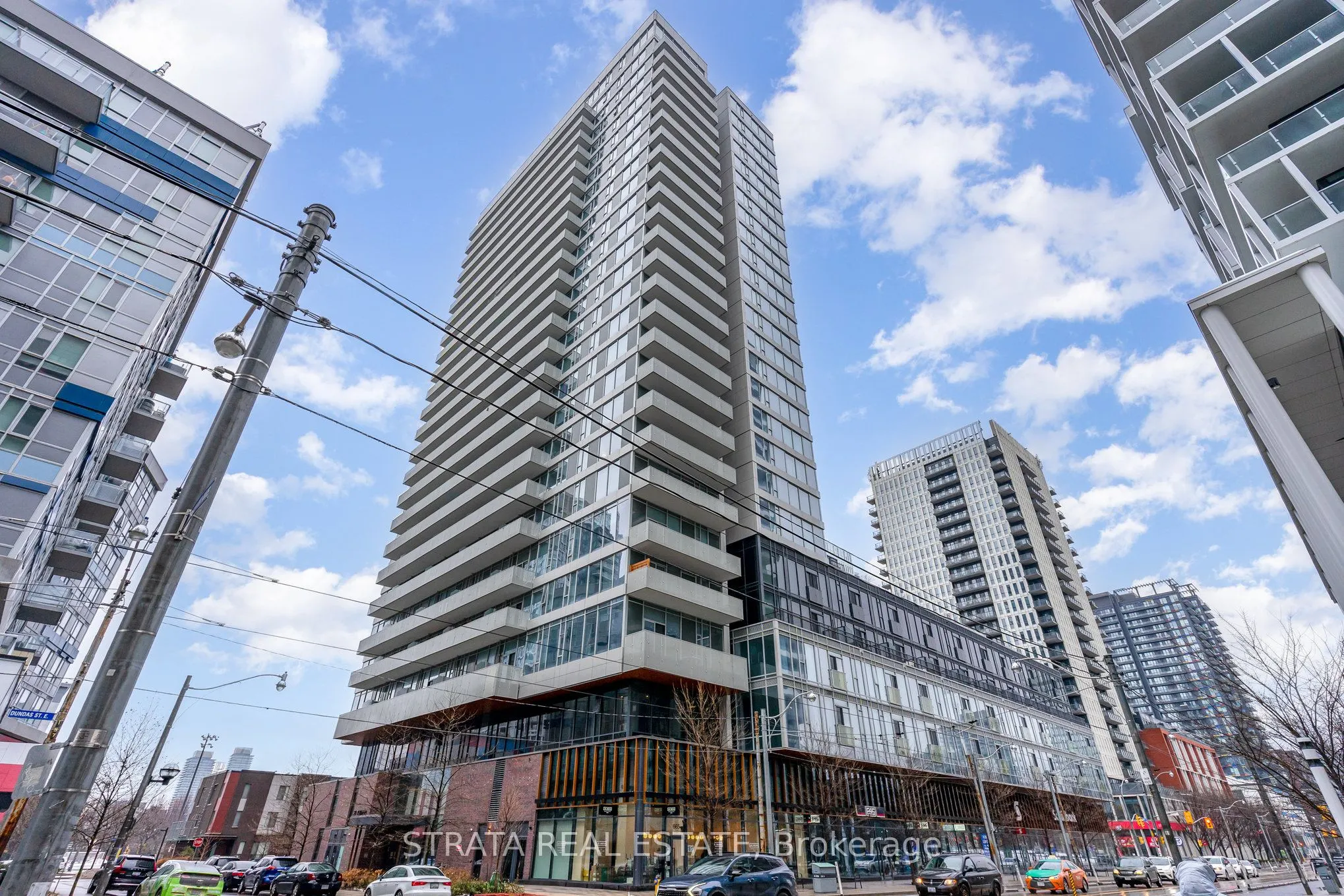 20 Tubman Avenue E, #808