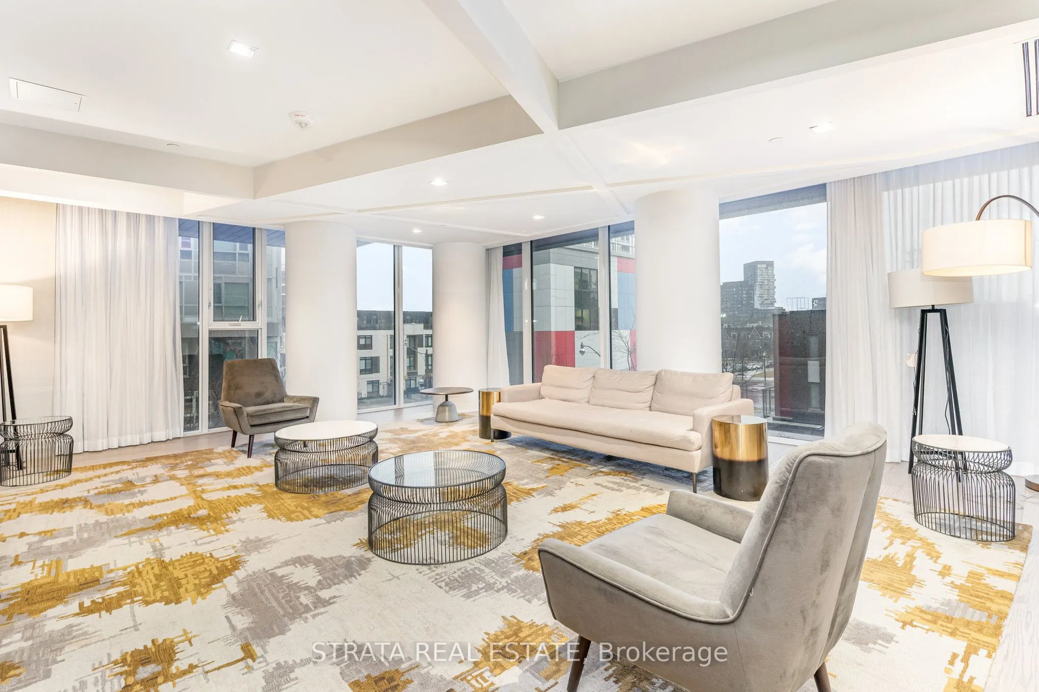 20 Tubman Avenue E, #808