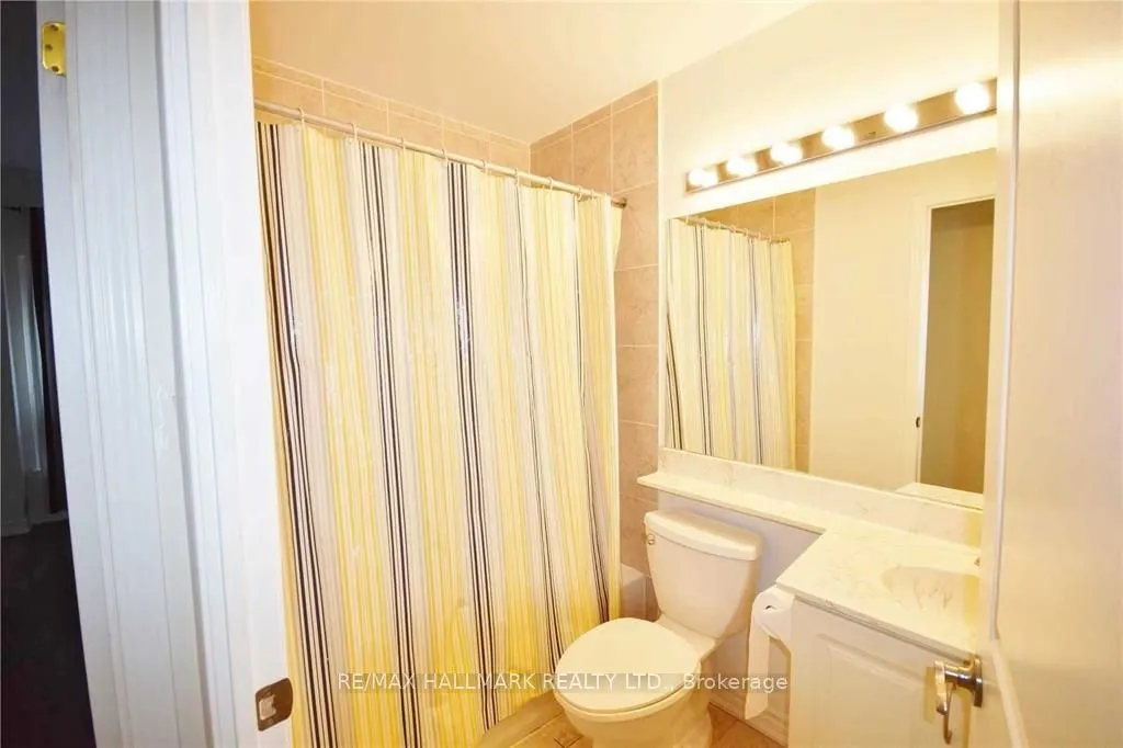 872 Sheppard Avenue W, #105