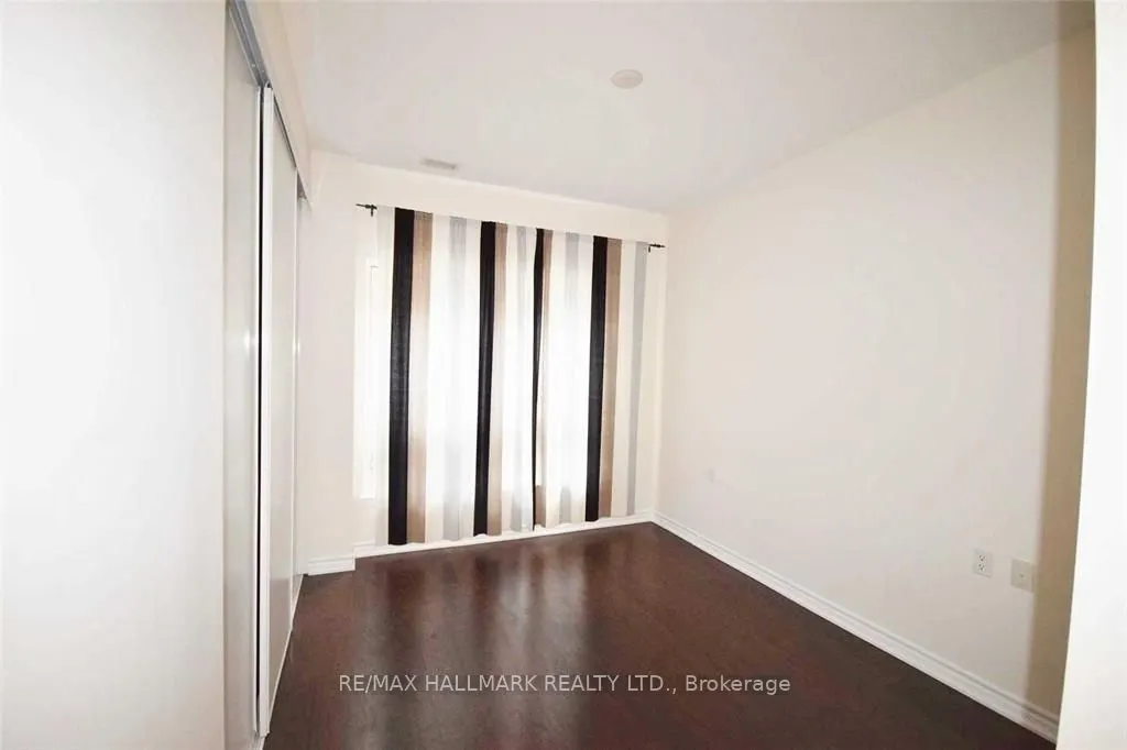 872 Sheppard Avenue W, #105