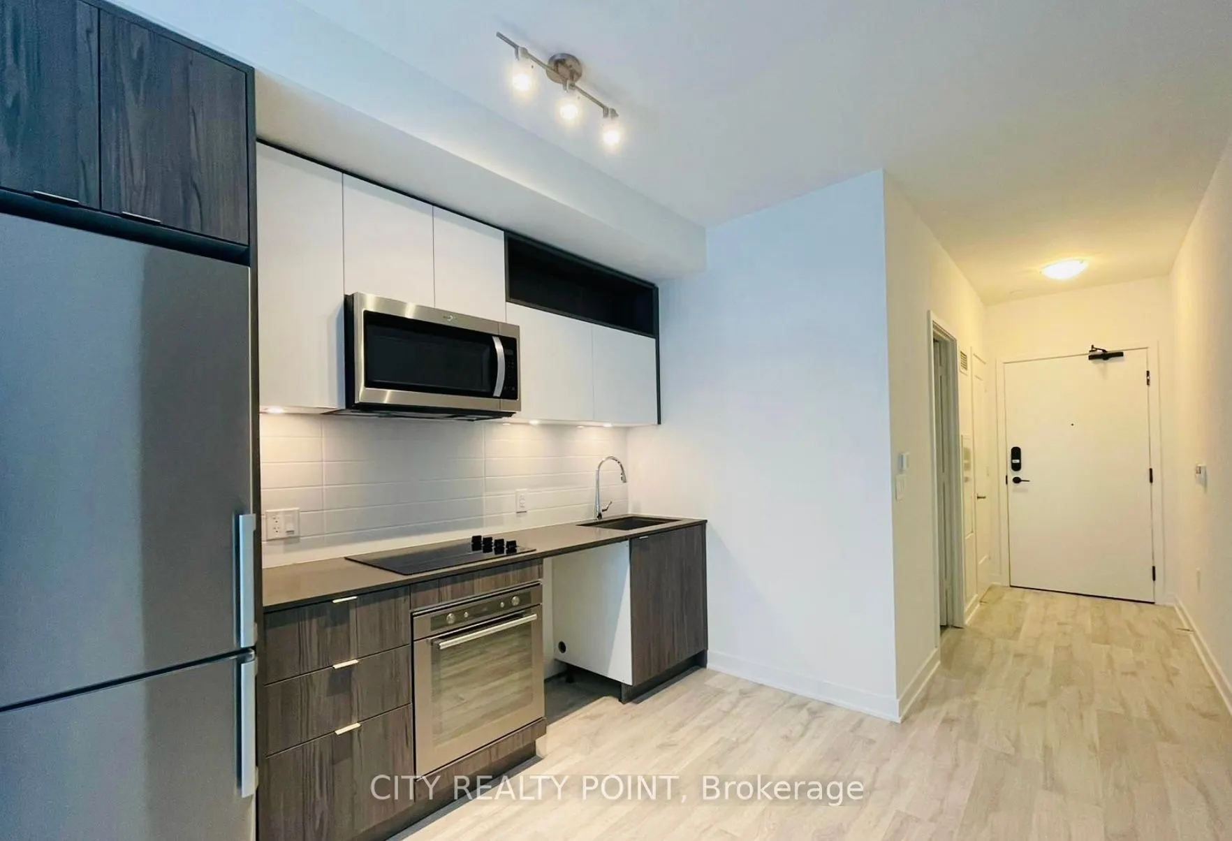 60 Princess Street, #1031