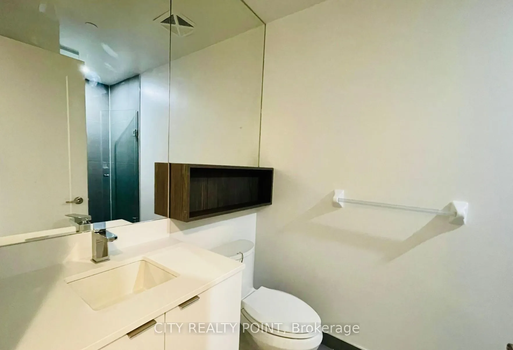 60 Princess Street, #1031