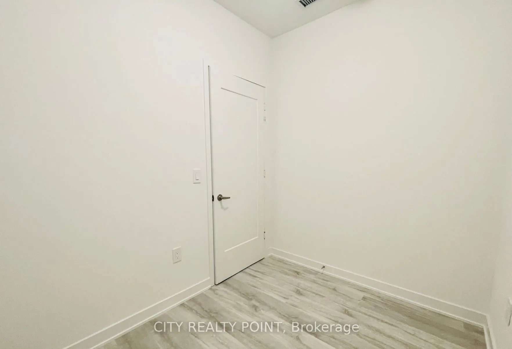 60 Princess Street, #1031