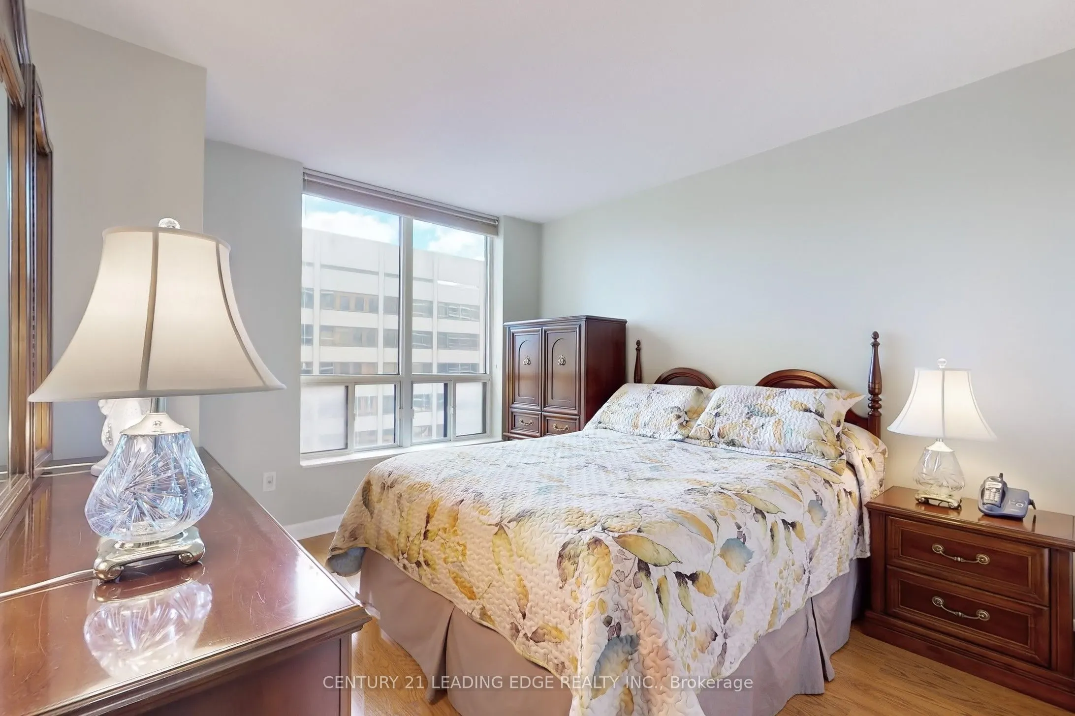 33 Sheppard Avenue E, #910