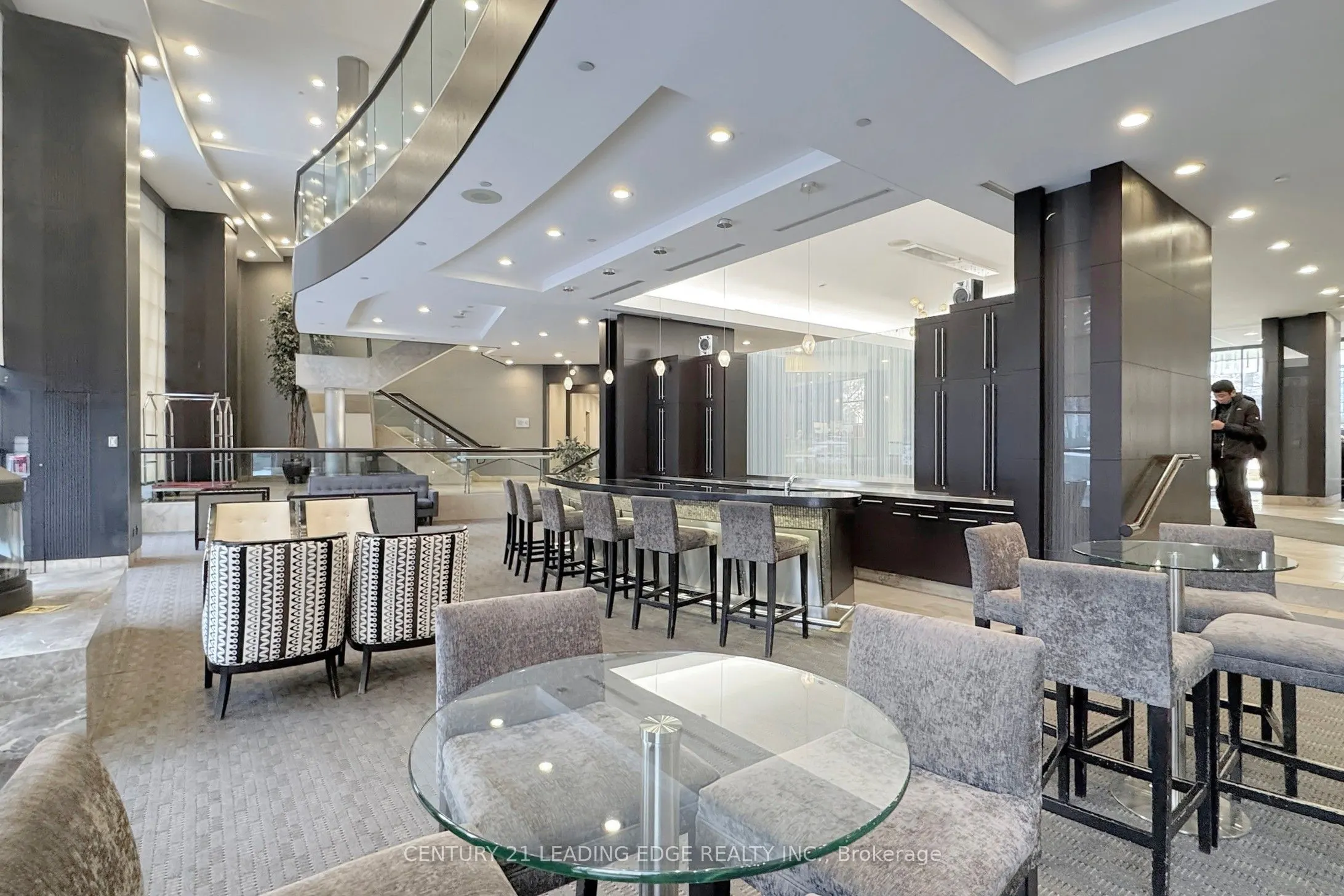 33 Sheppard Avenue E, #910