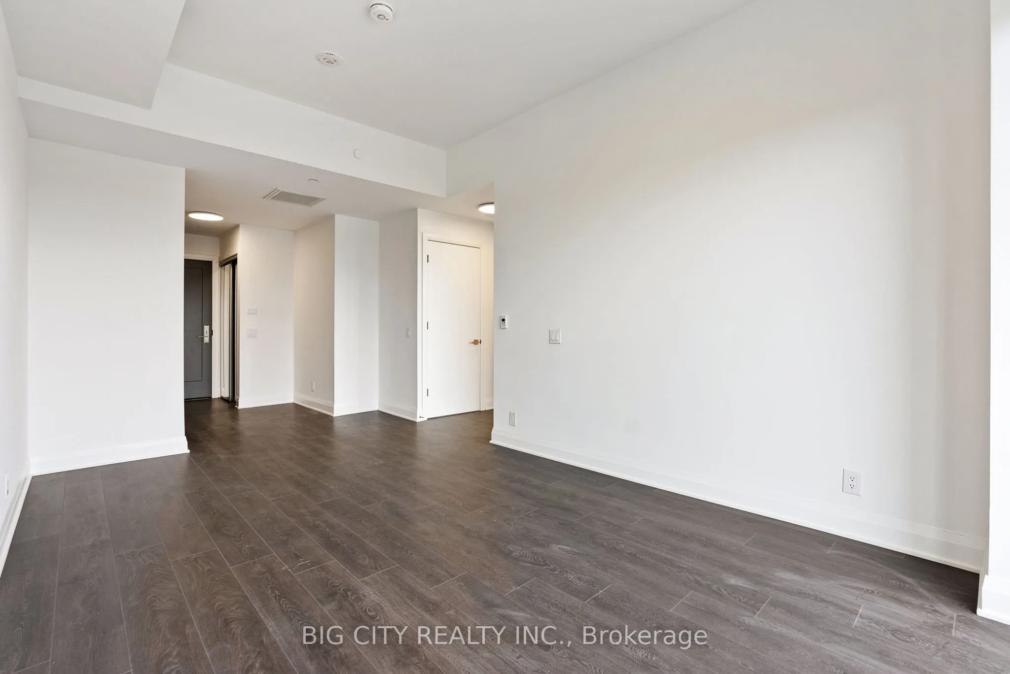 33 Frederick Todd Way, #1502