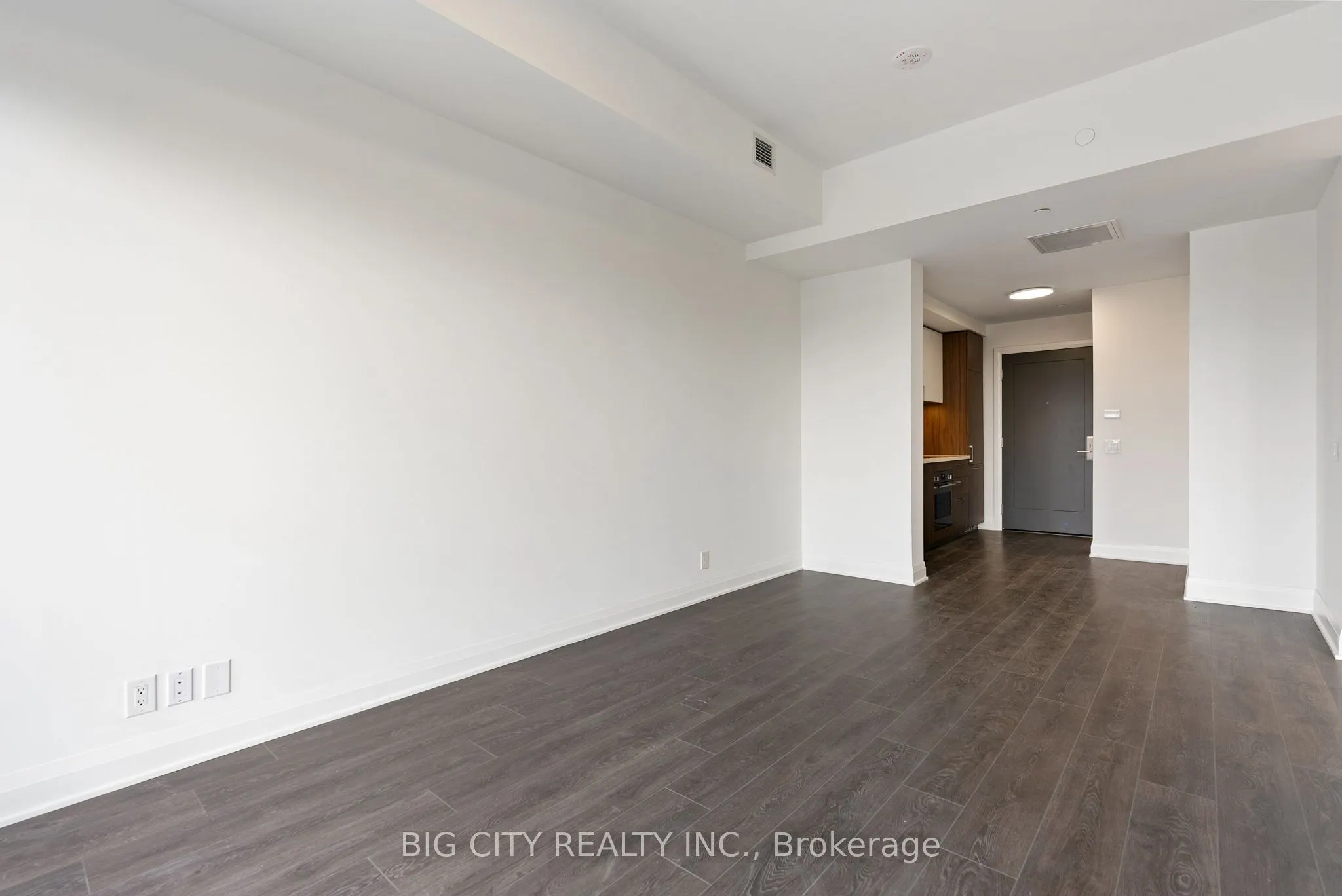 33 Frederick Todd Way, #1502