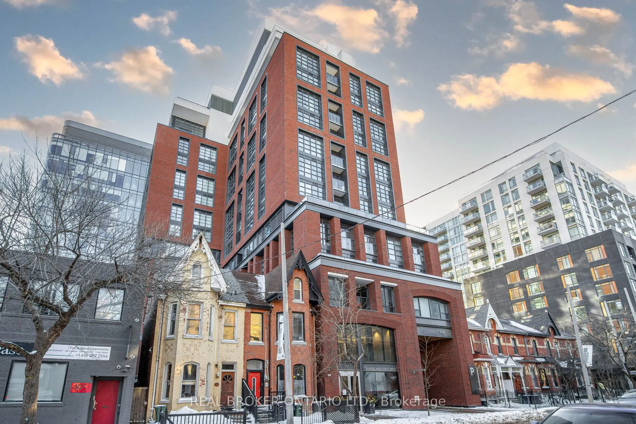 501 Adelaide Street W, #307
