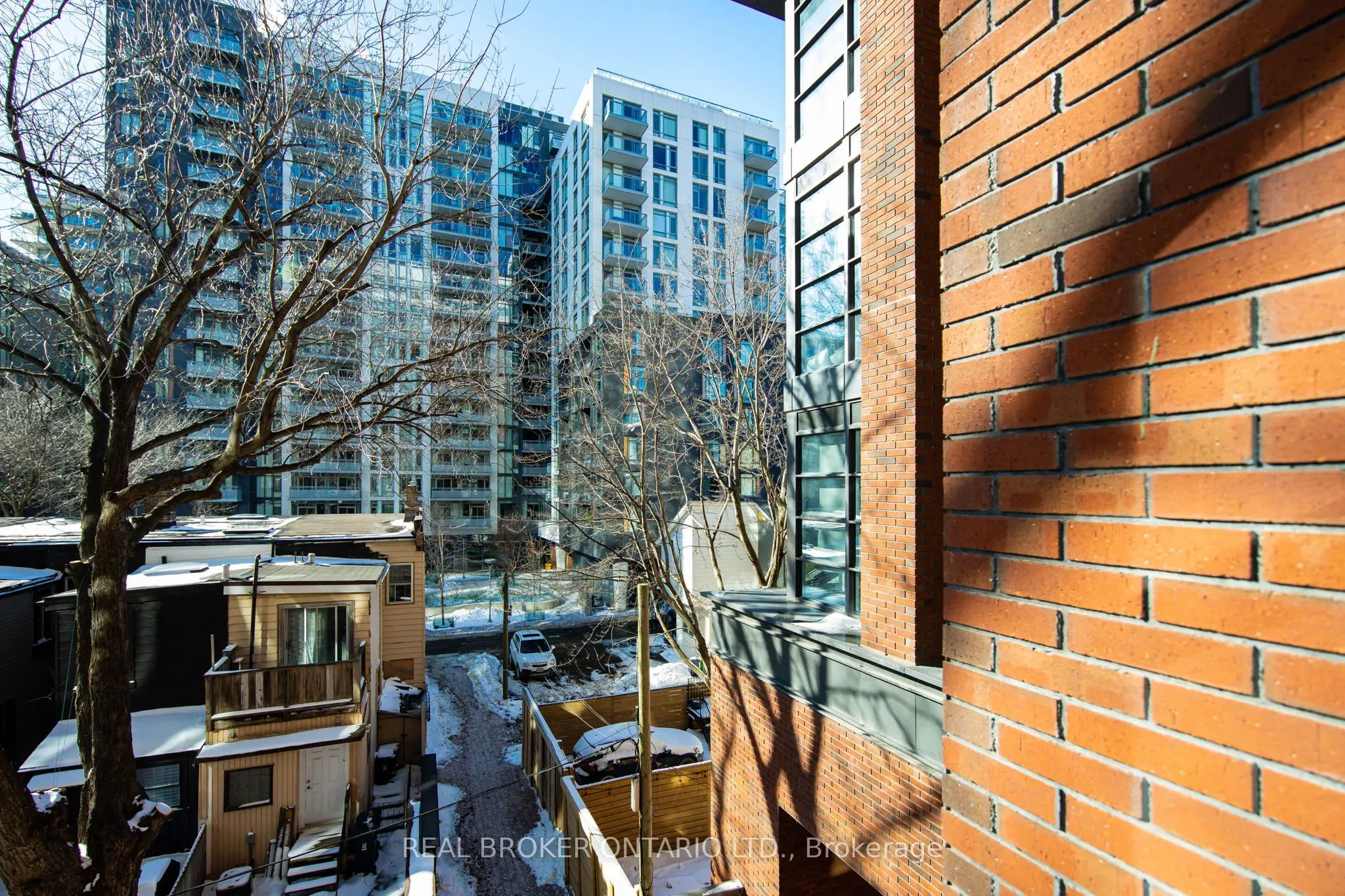 501 Adelaide Street W, #307