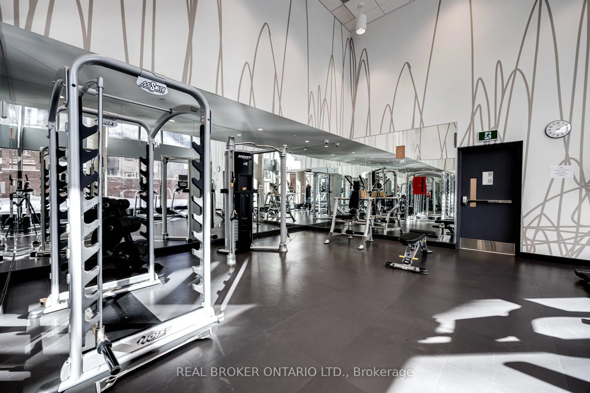 501 Adelaide Street W, #307