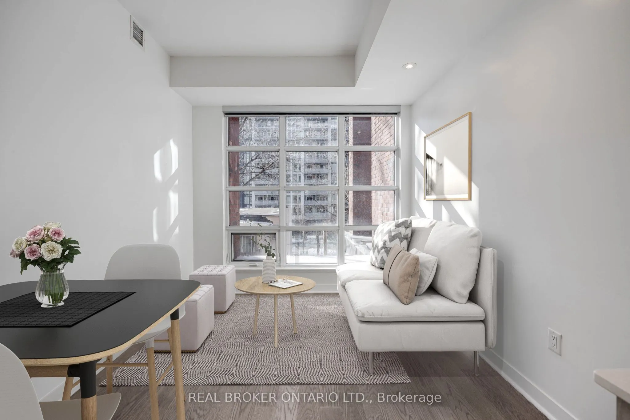 501 Adelaide Street W, #307