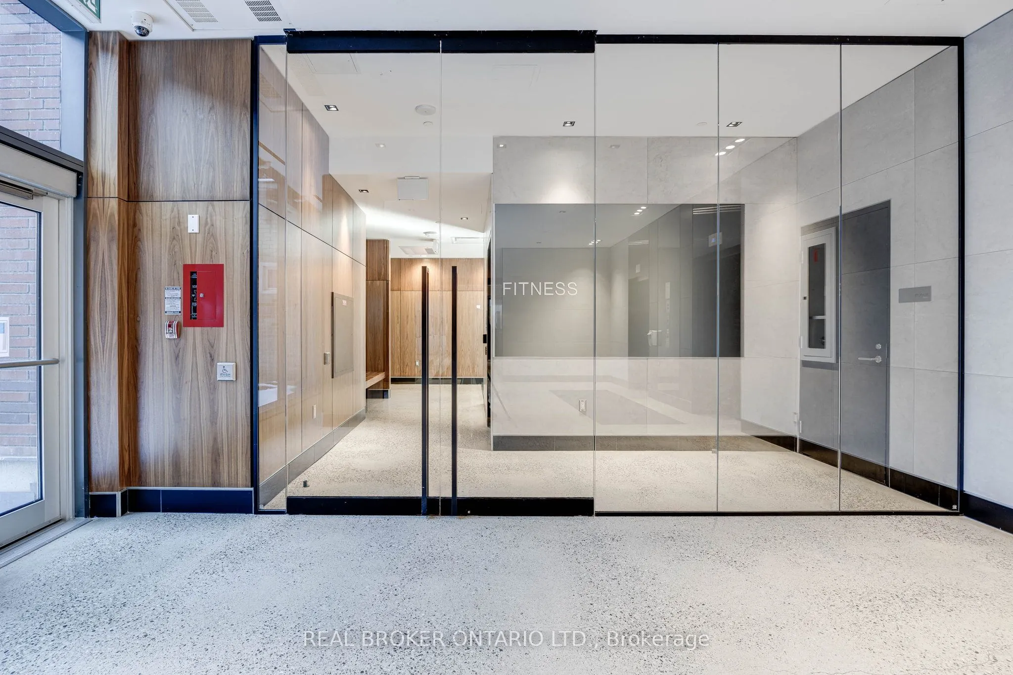 501 Adelaide Street W, #307