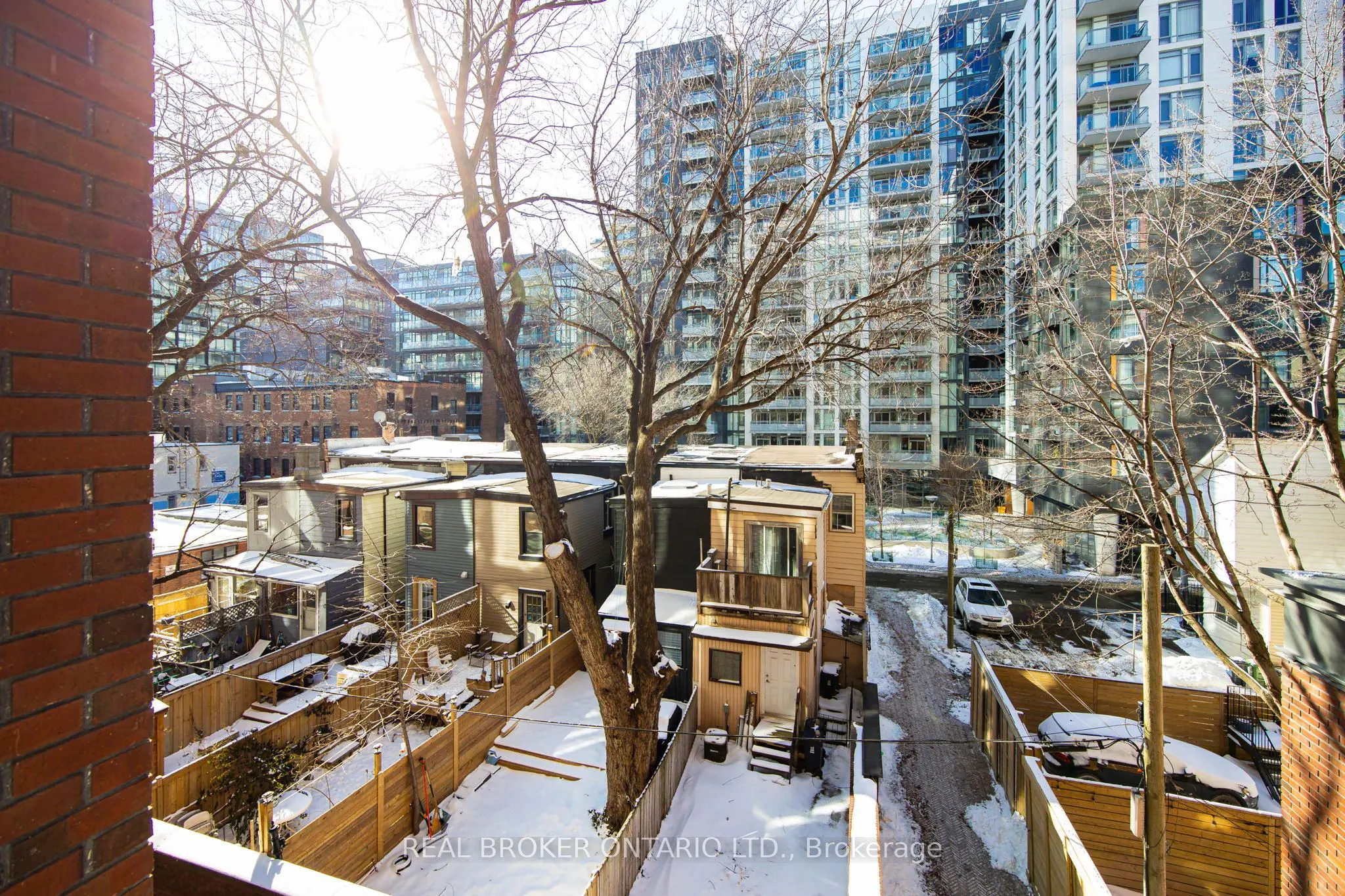 501 Adelaide Street W, #307