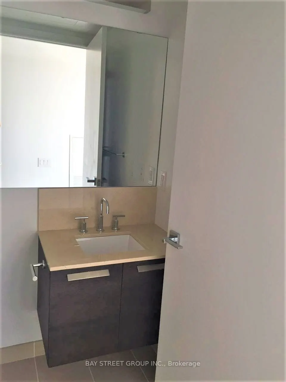 42 Charles Street, #3502